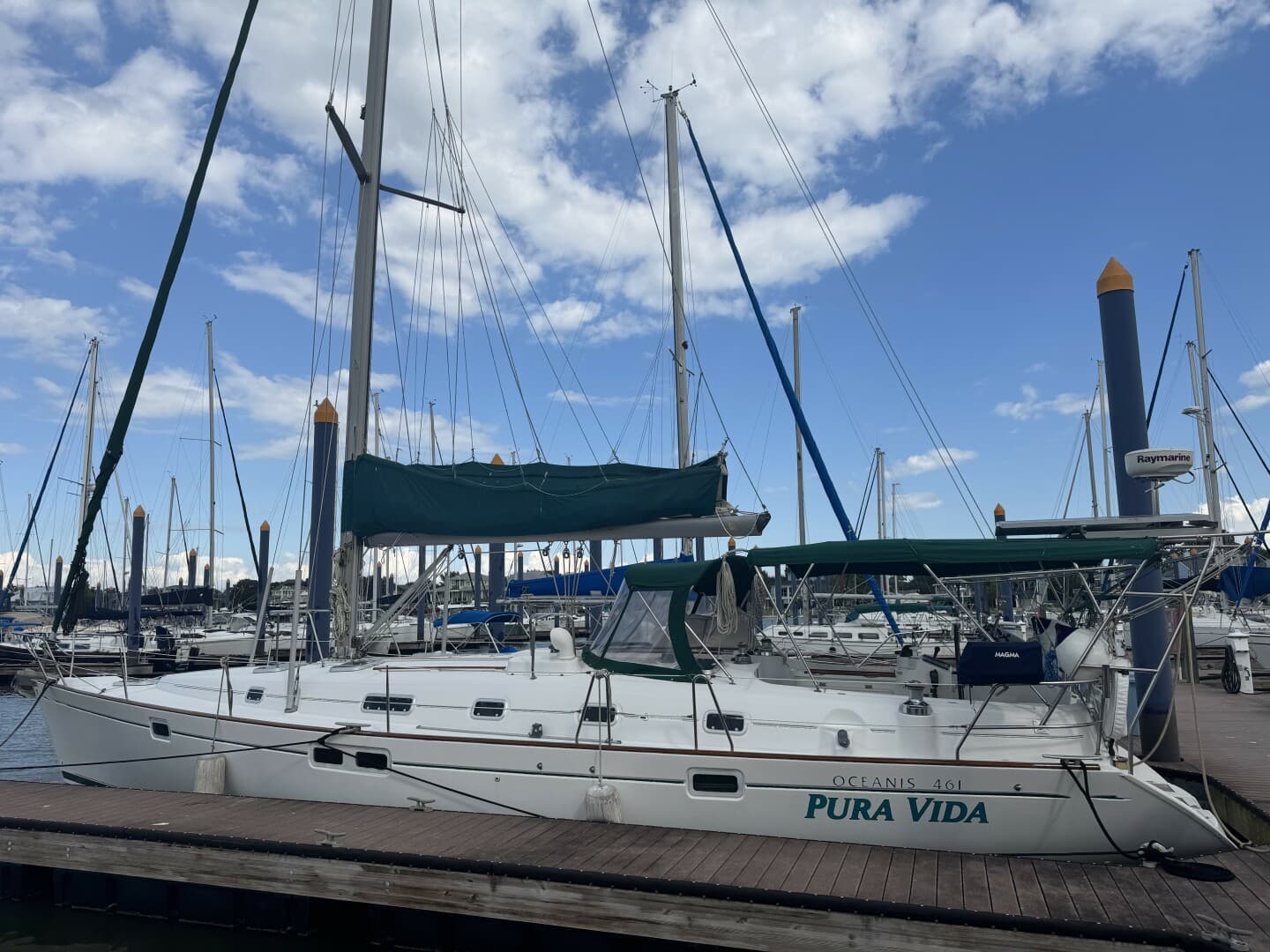 2000 Beneteau 461