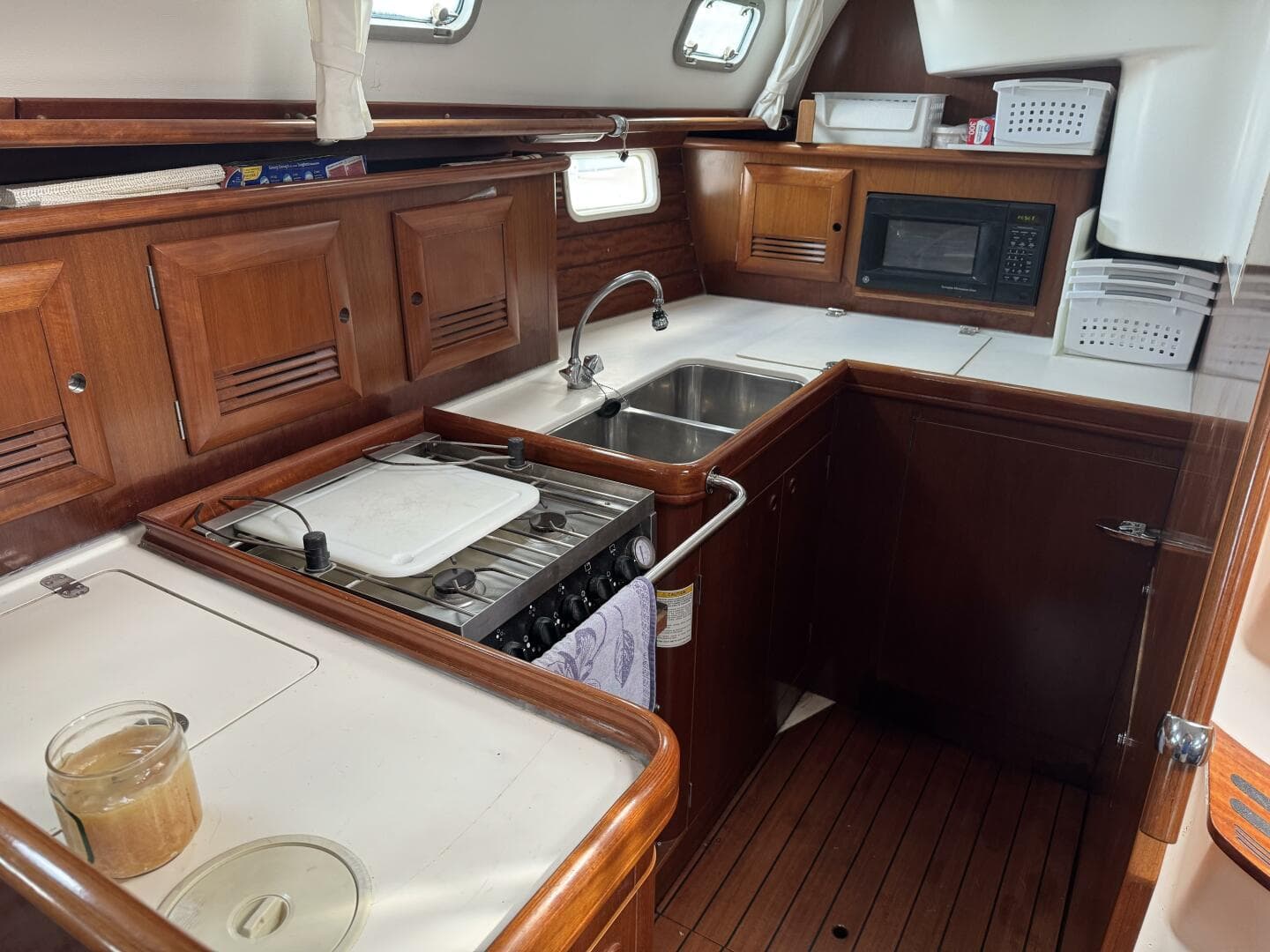 2000 Beneteau 461