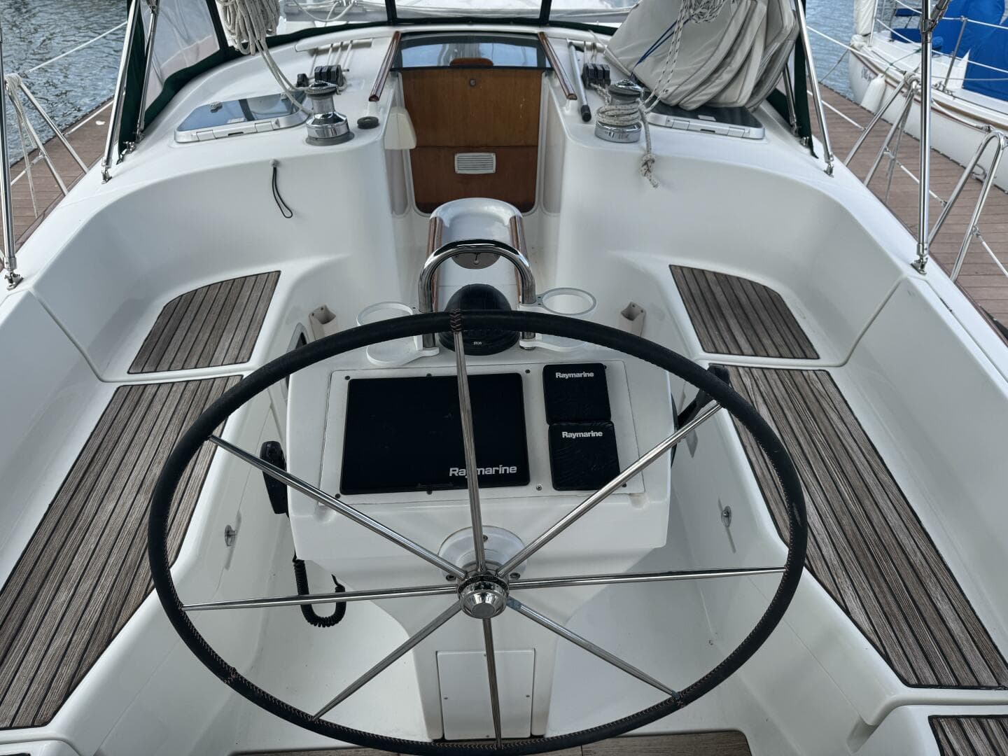 2000 Beneteau 461