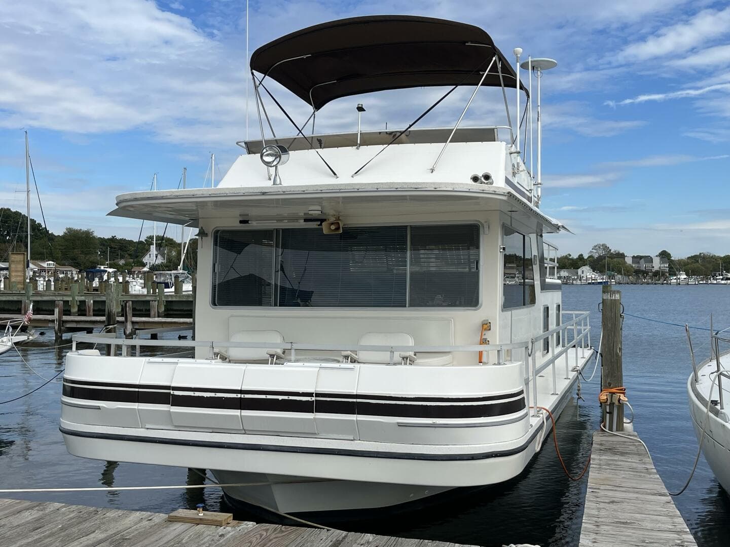 1991 Gibson 37 Standard Houseboat