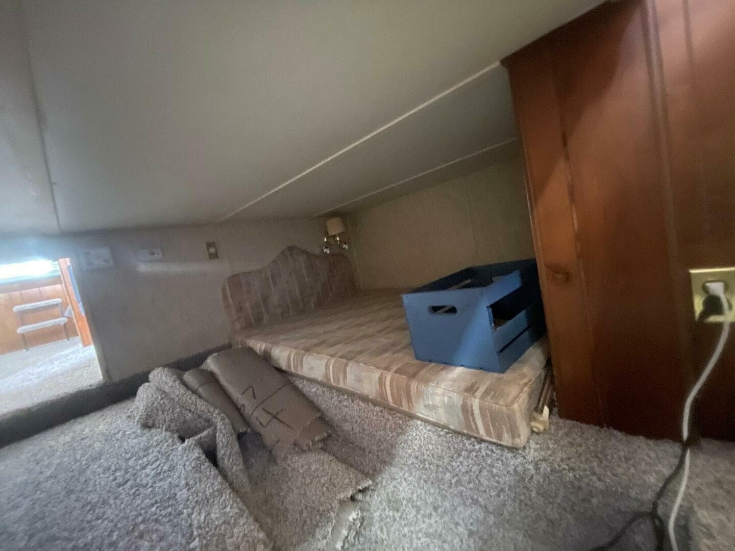 1991 Gibson 37 Standard Houseboat