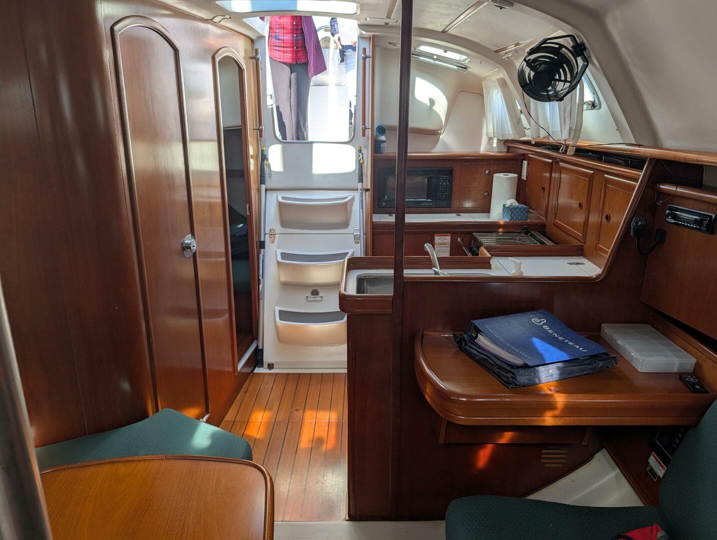 2001 Beneteau Oceanis 331