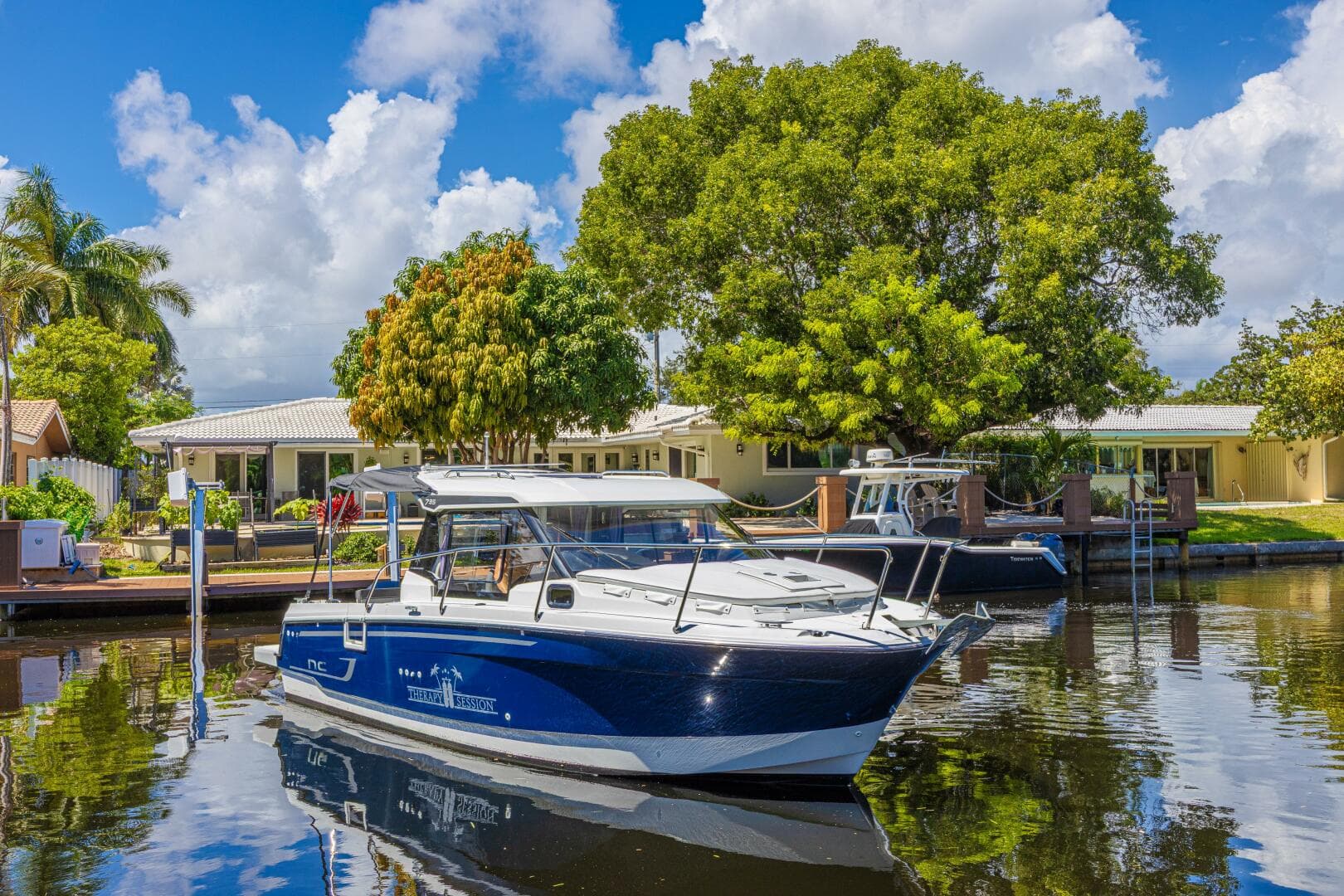 2022 Jeanneau NC 795 Series 2