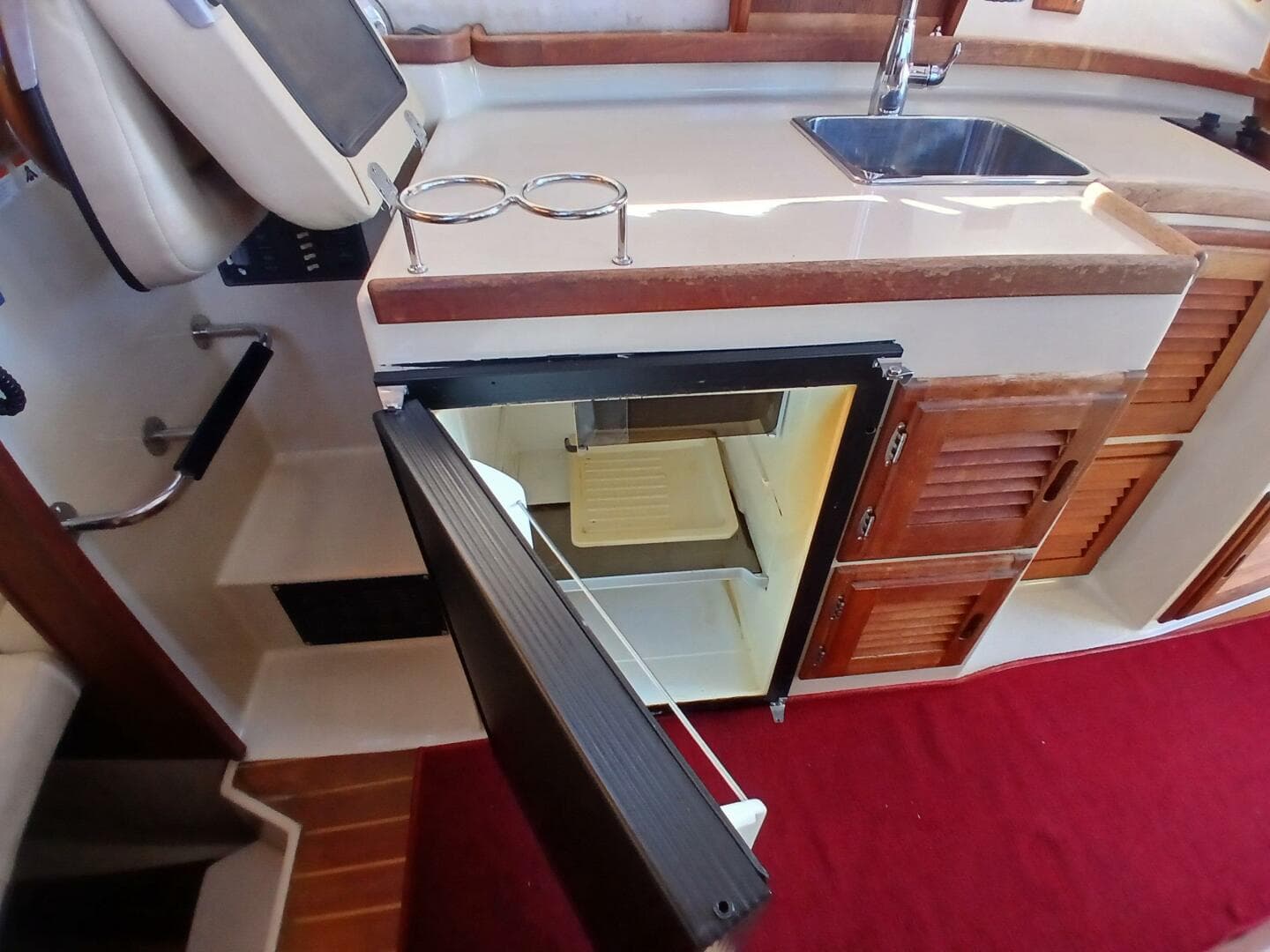 2009 Ranger Tugs R-25