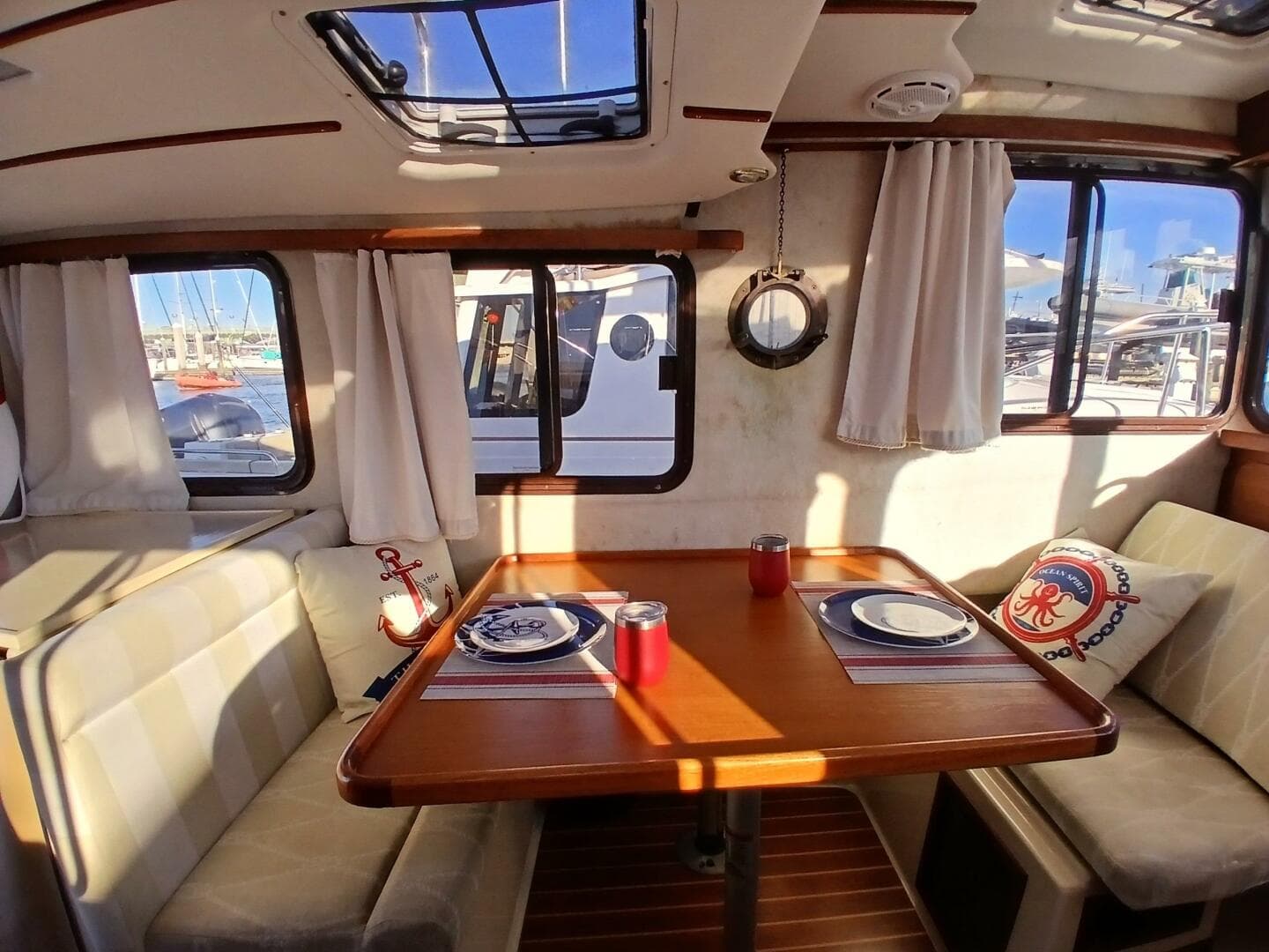 2009 Ranger Tugs R-25