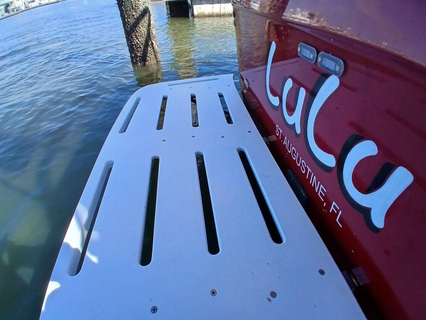 2009 Ranger Tugs R-25