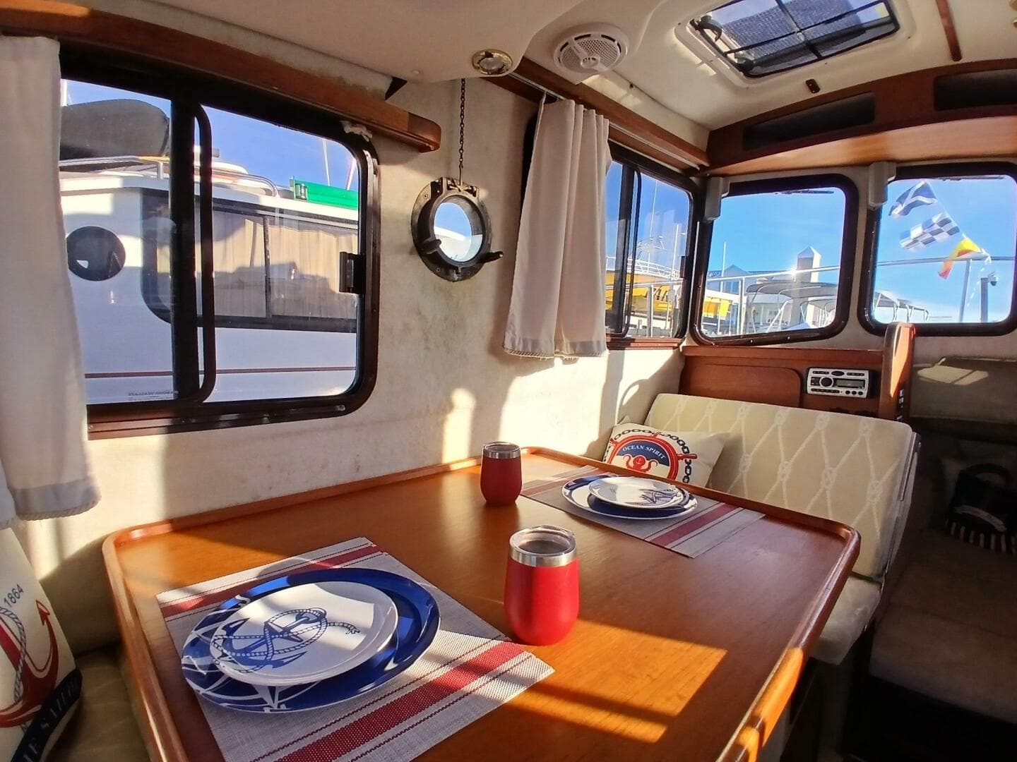 2009 Ranger Tugs R-25