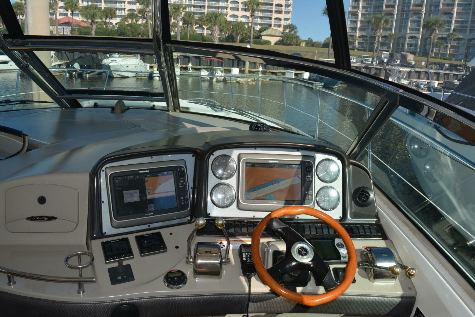 2007 Sea Ray 44 Sundancer