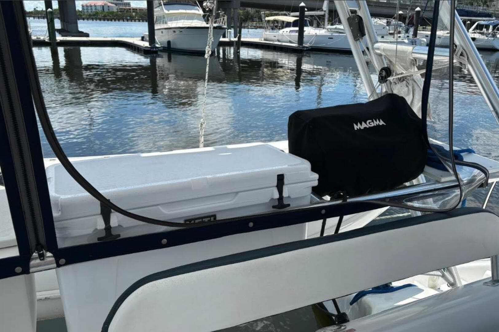 1999 Manta 40 Sail Catamaran