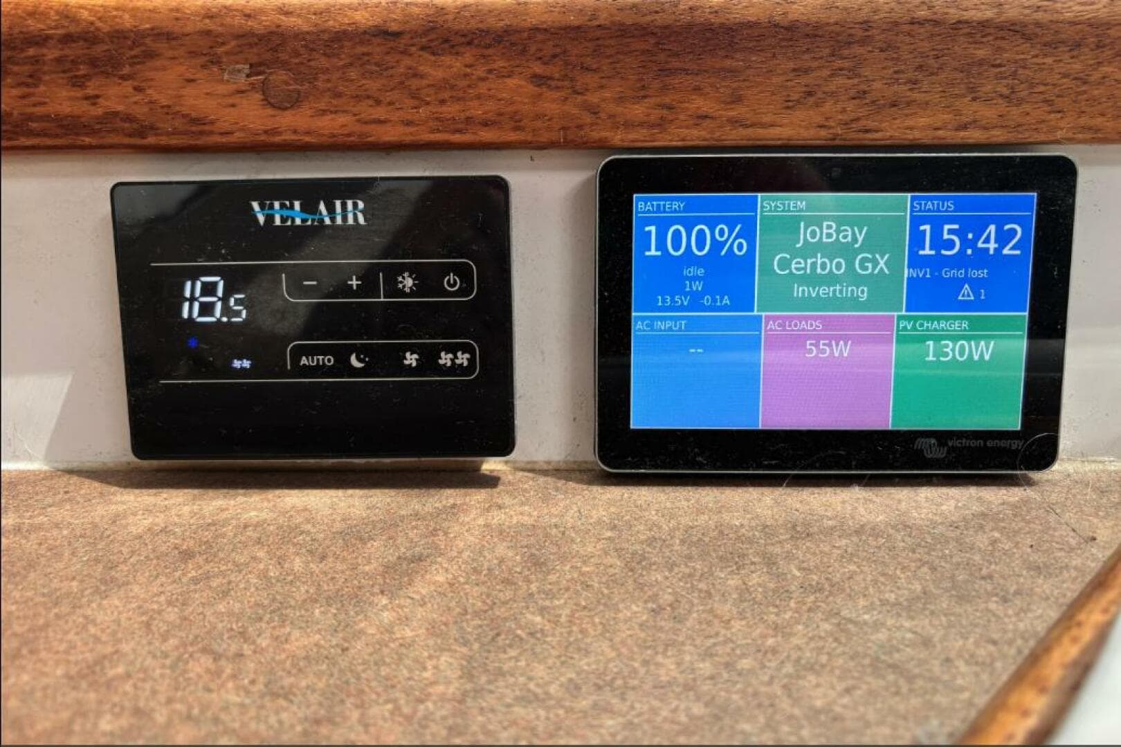 1999 Manta 40 Sail Catamaran