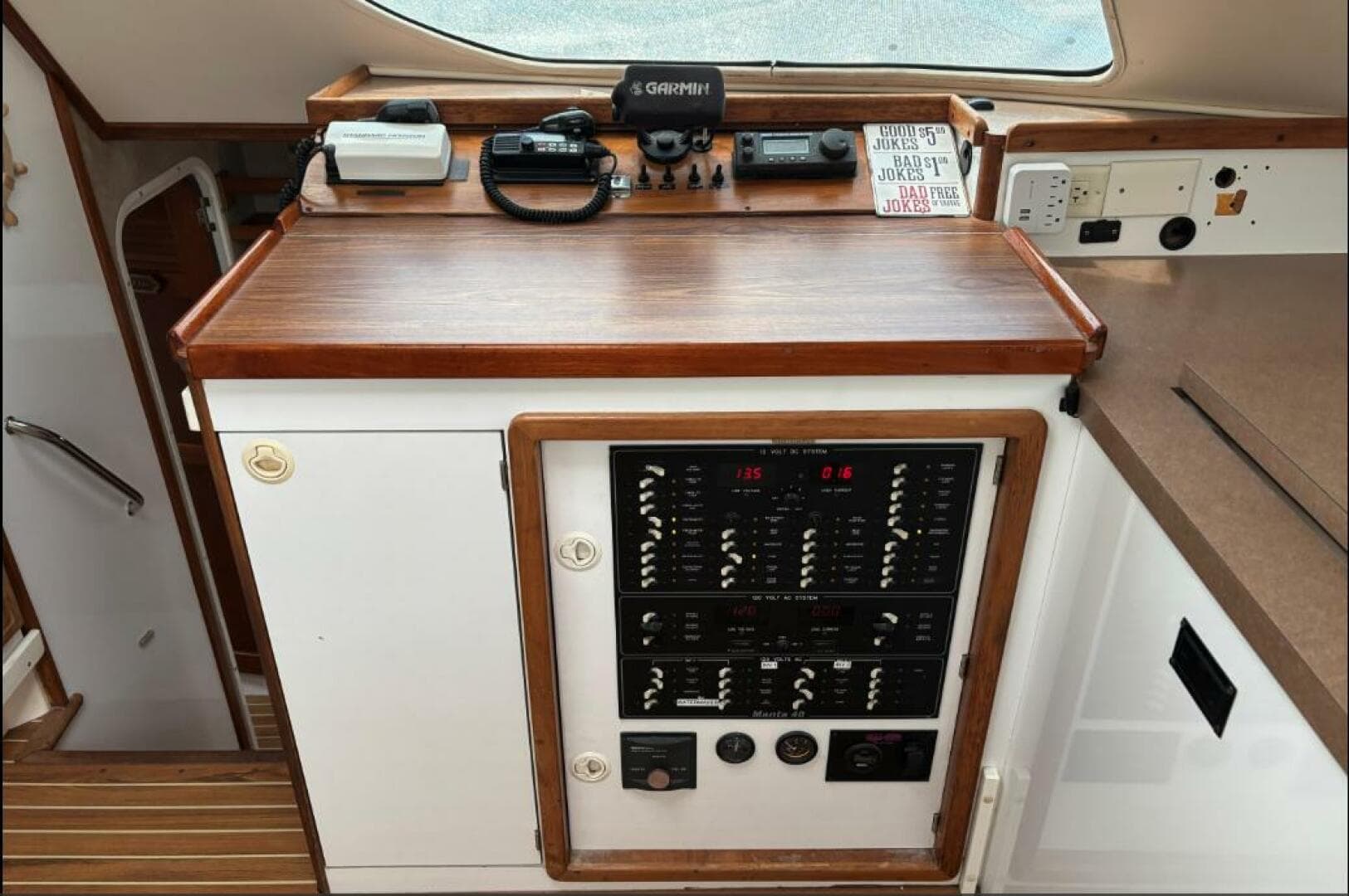 1999 Manta 40 Sail Catamaran