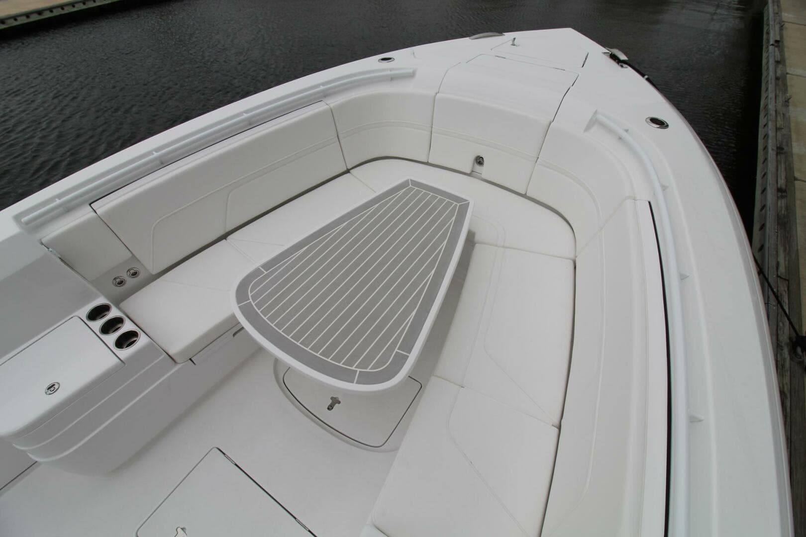 2024 Intrepid Nomad SE