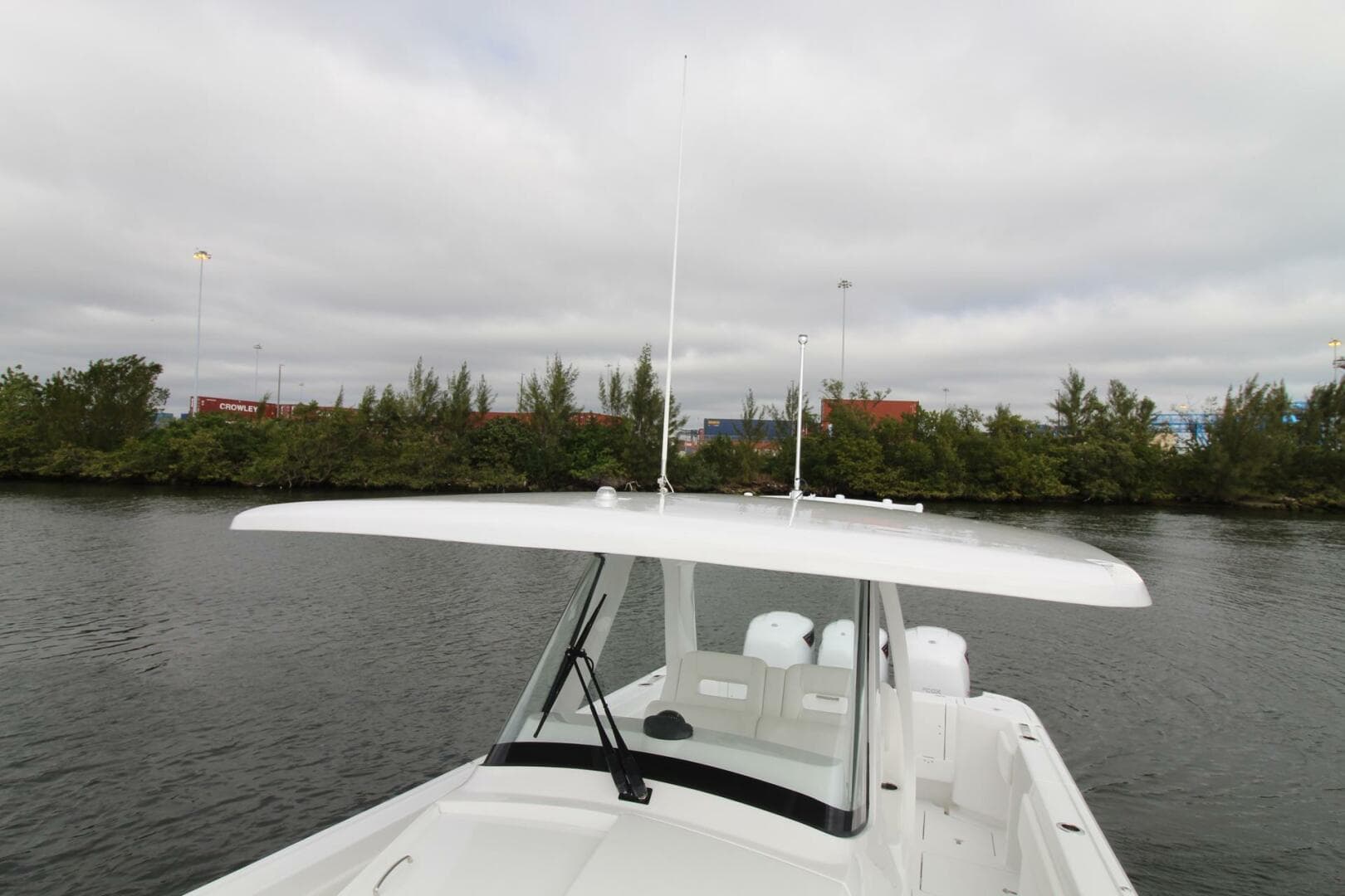 2024 Intrepid Nomad SE