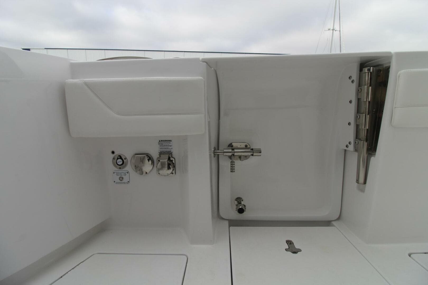 2024 Intrepid Nomad SE