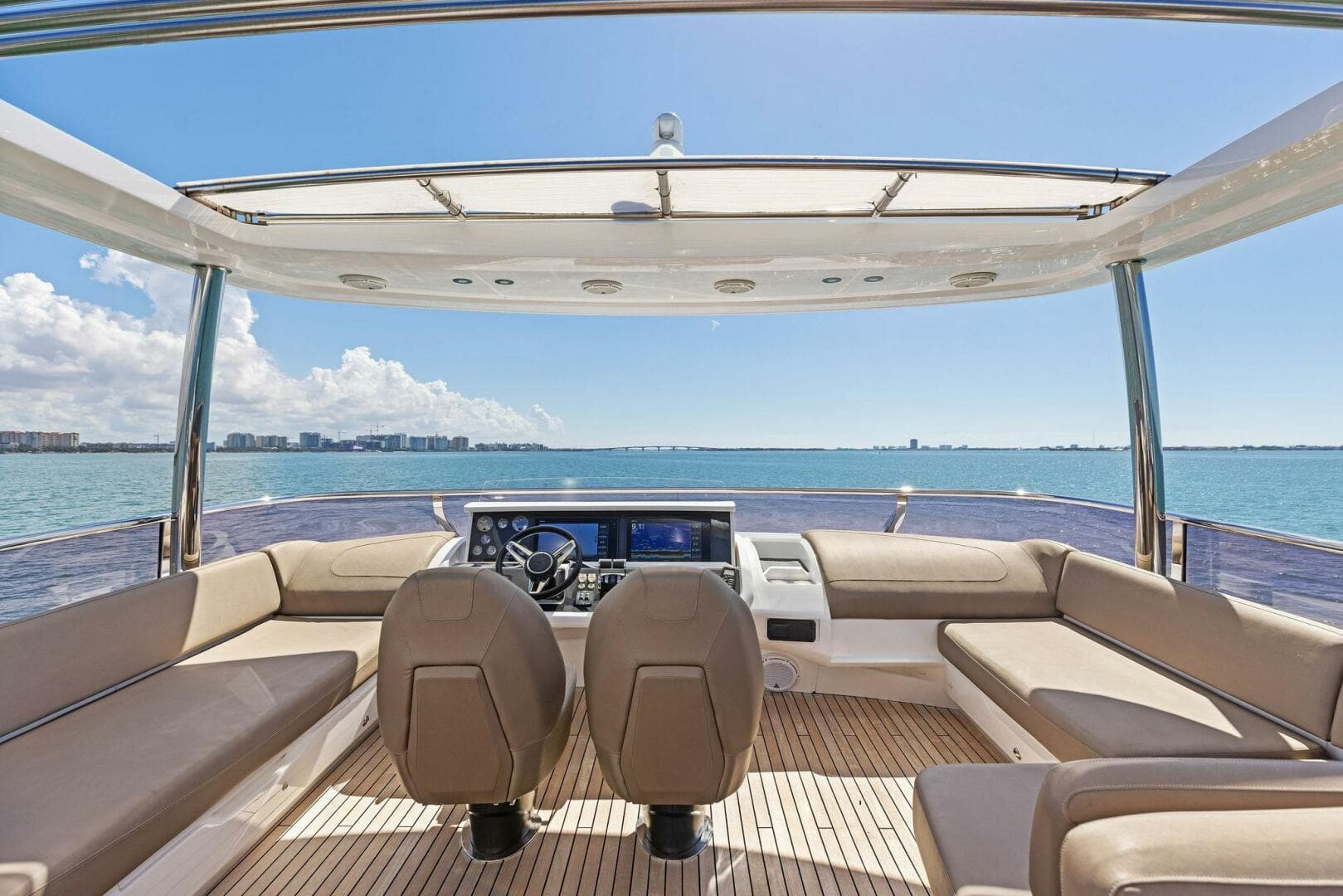 2018 Princess Y75 Motor Yacht