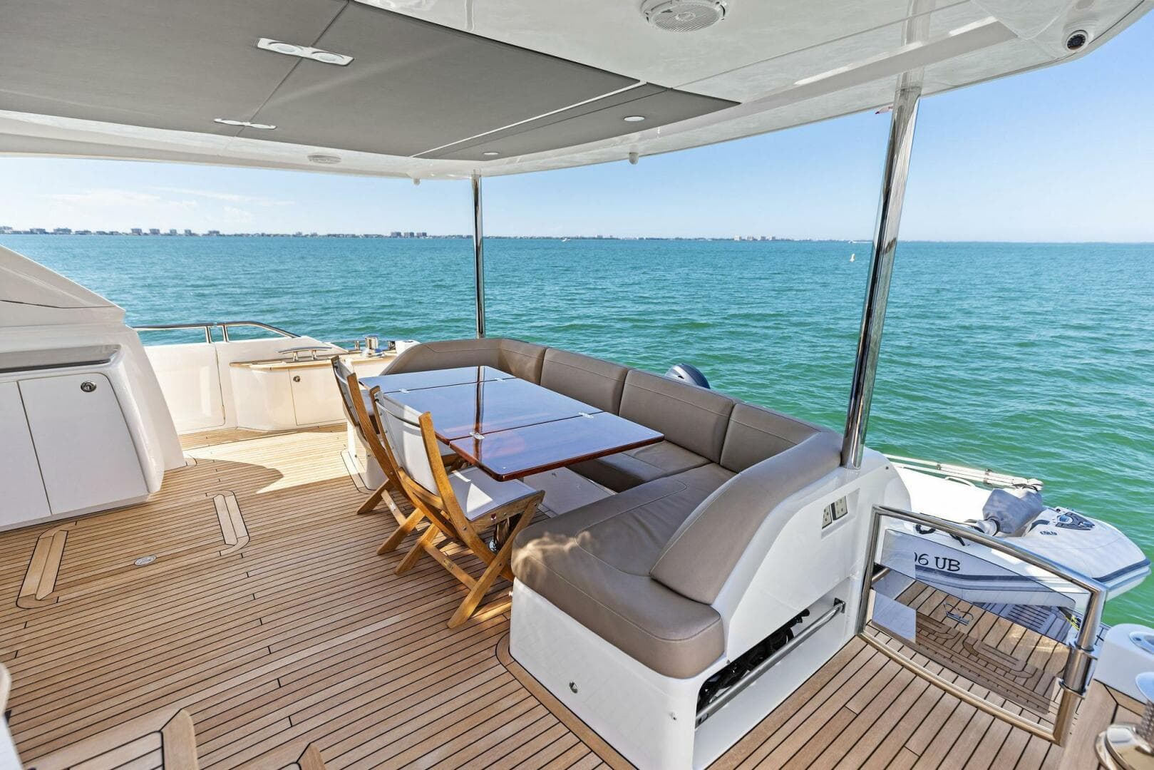 2018 Princess Y75 Motor Yacht