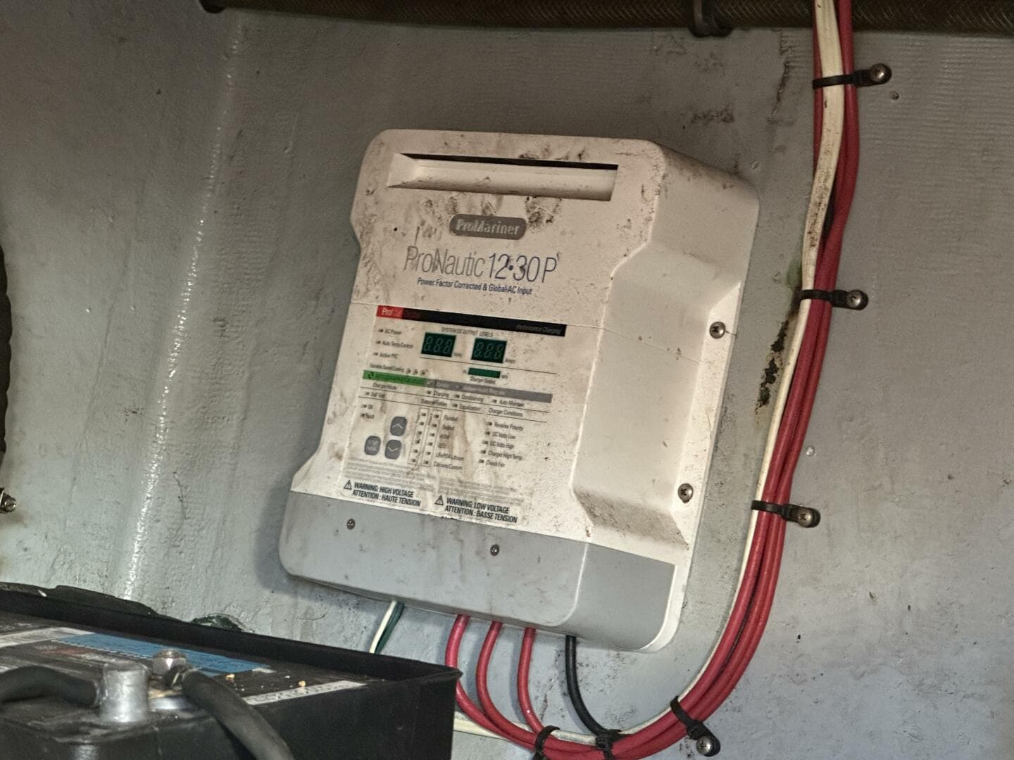 1994 Intrepid 376 Walkaround