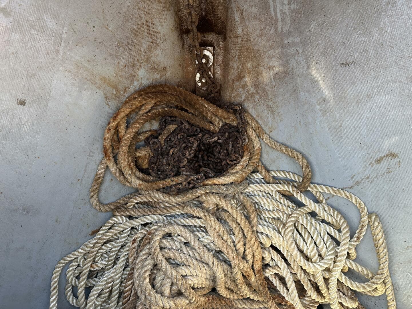 1994 Intrepid 376 Walkaround