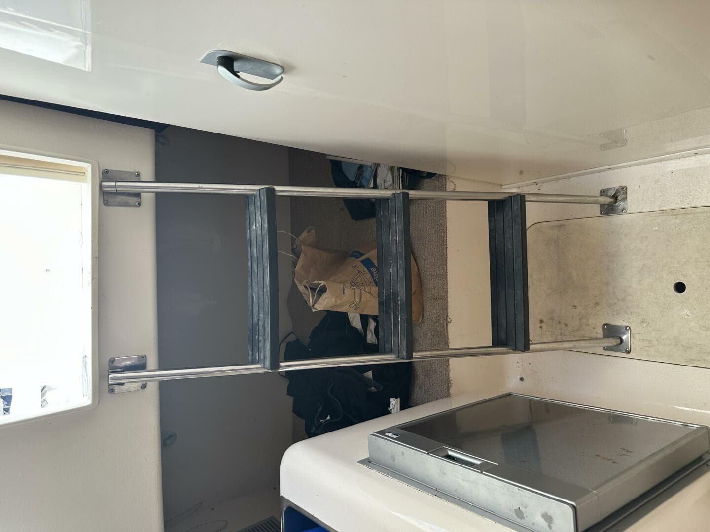 1994 Intrepid 376 Walkaround