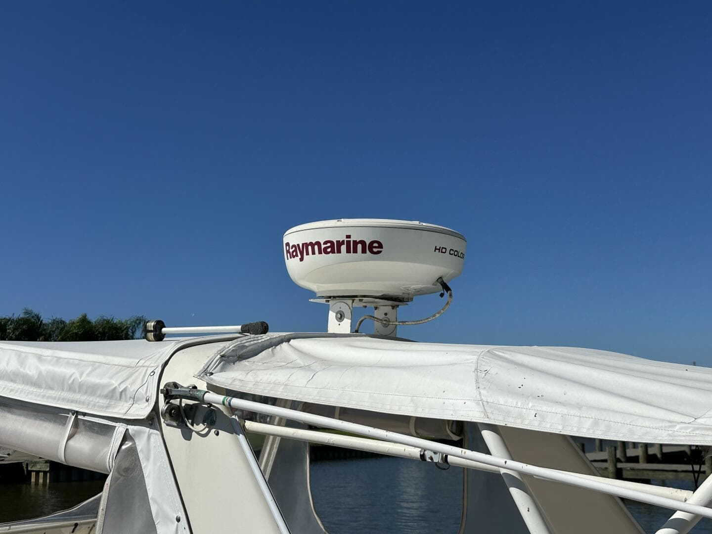 1994 Intrepid 376 Walkaround