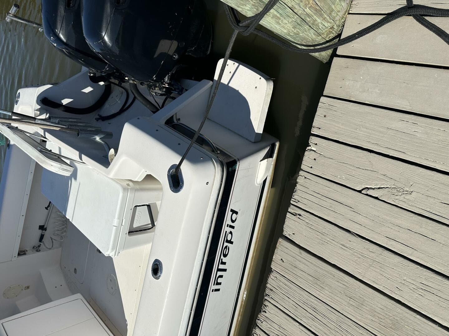 1994 Intrepid 376 Walkaround