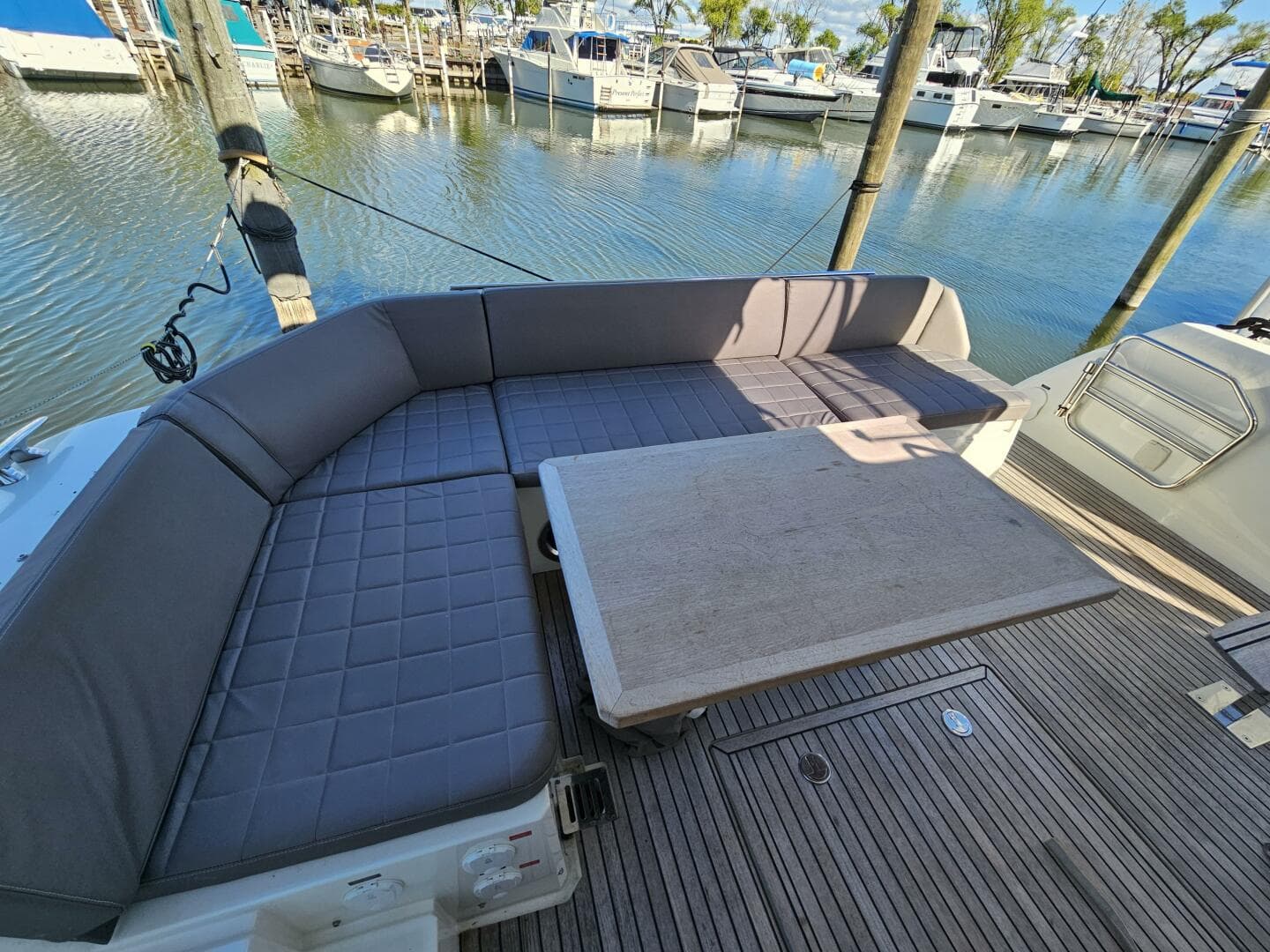 2018 Prestige 460 Fly