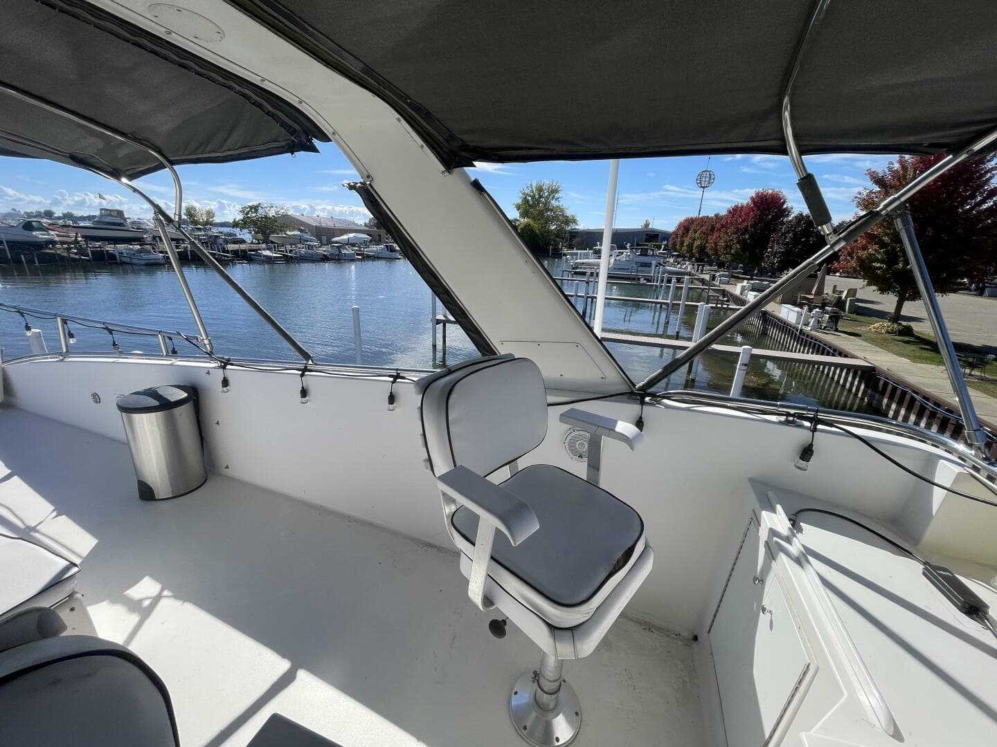 1993 Viking 50 Motor Yacht