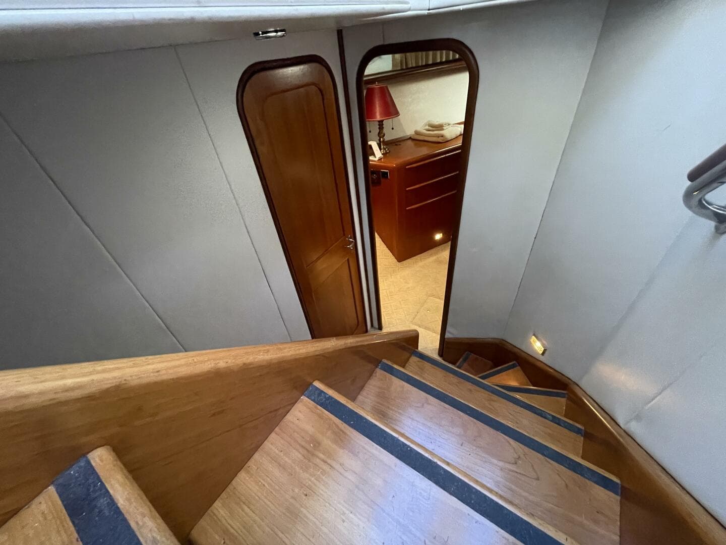 1993 Viking 50 Motor Yacht