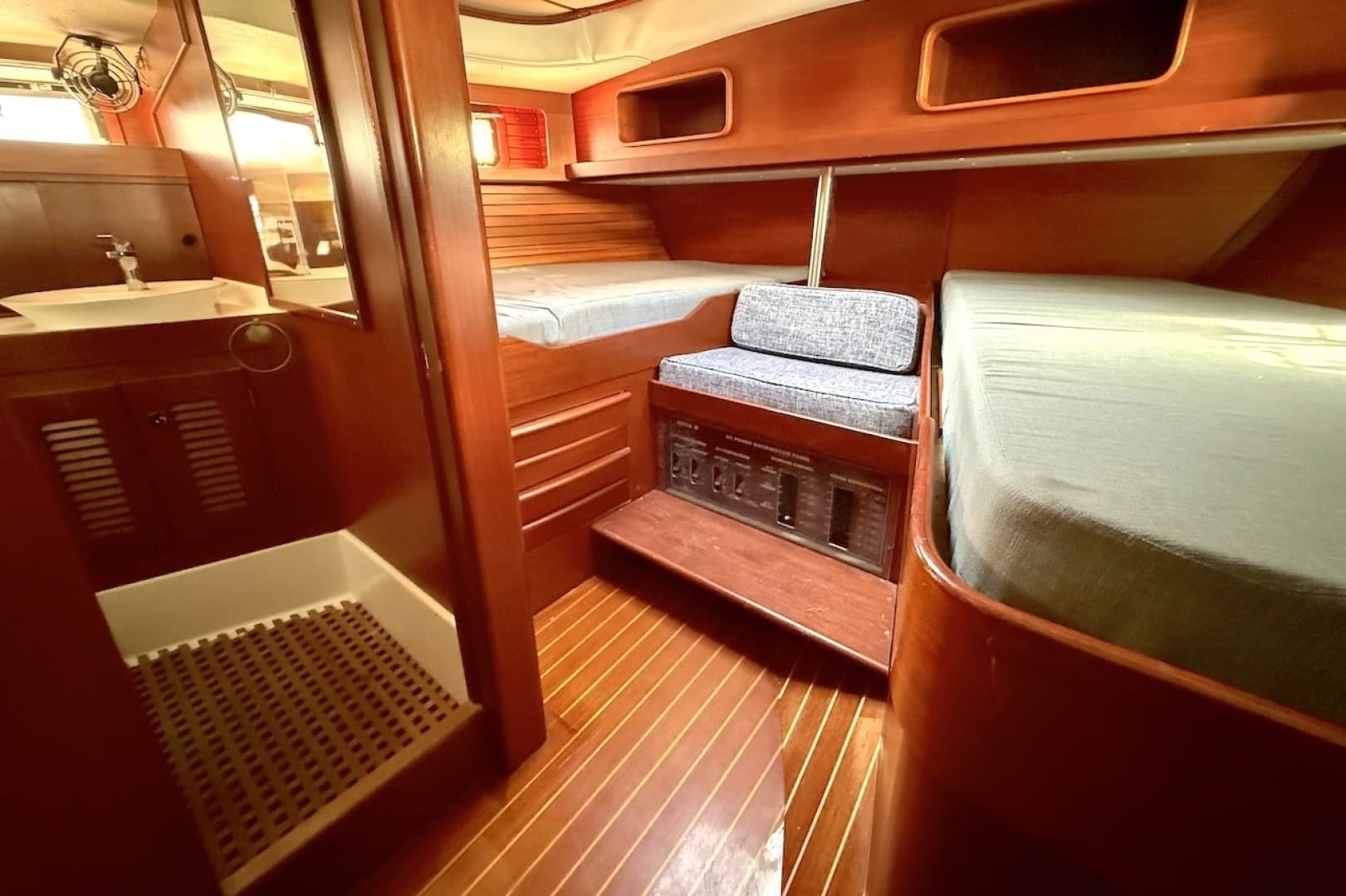 1984 Hallberg-Rassy 49