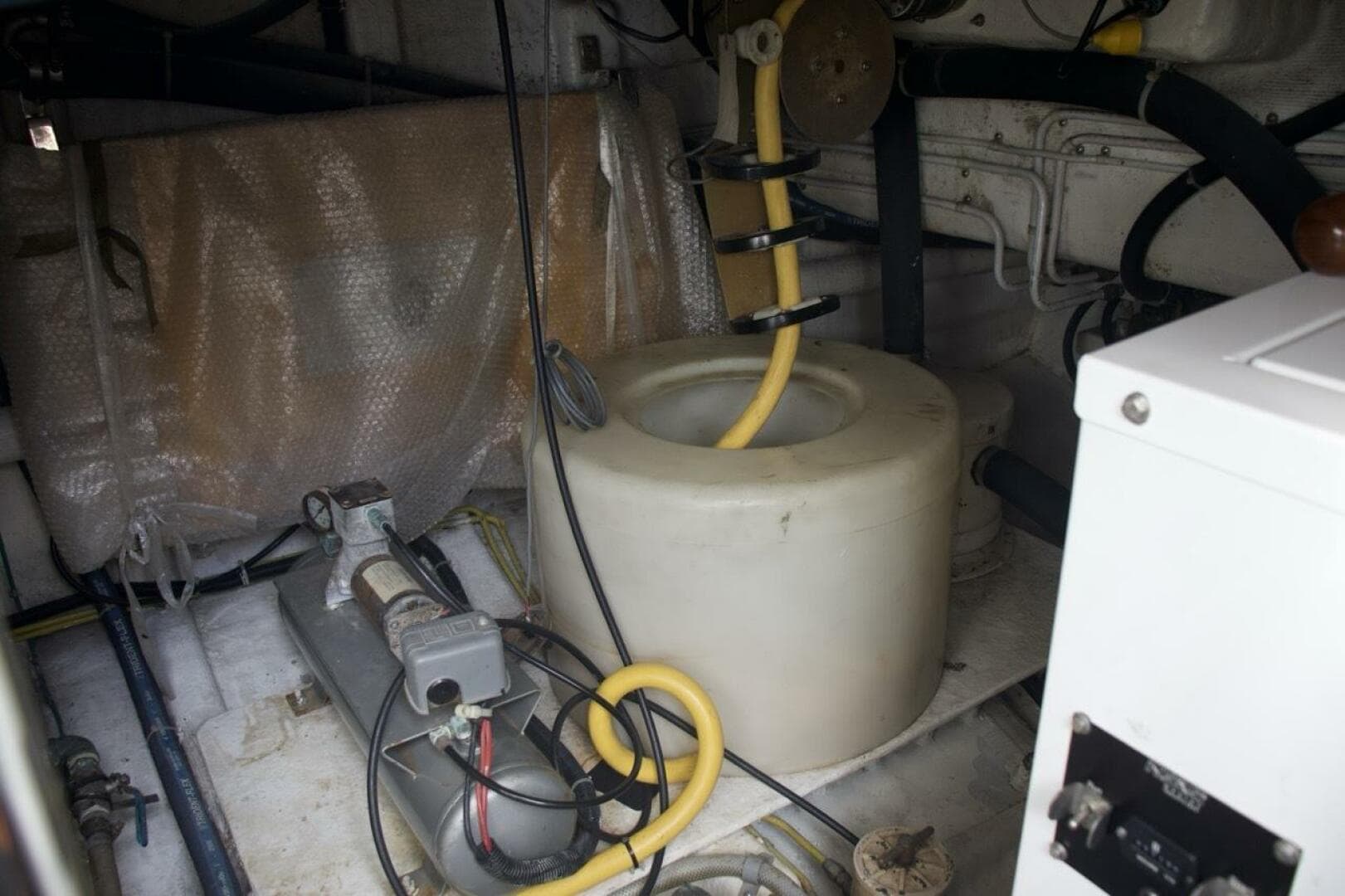 2002 McKinna 57 Pilothouse