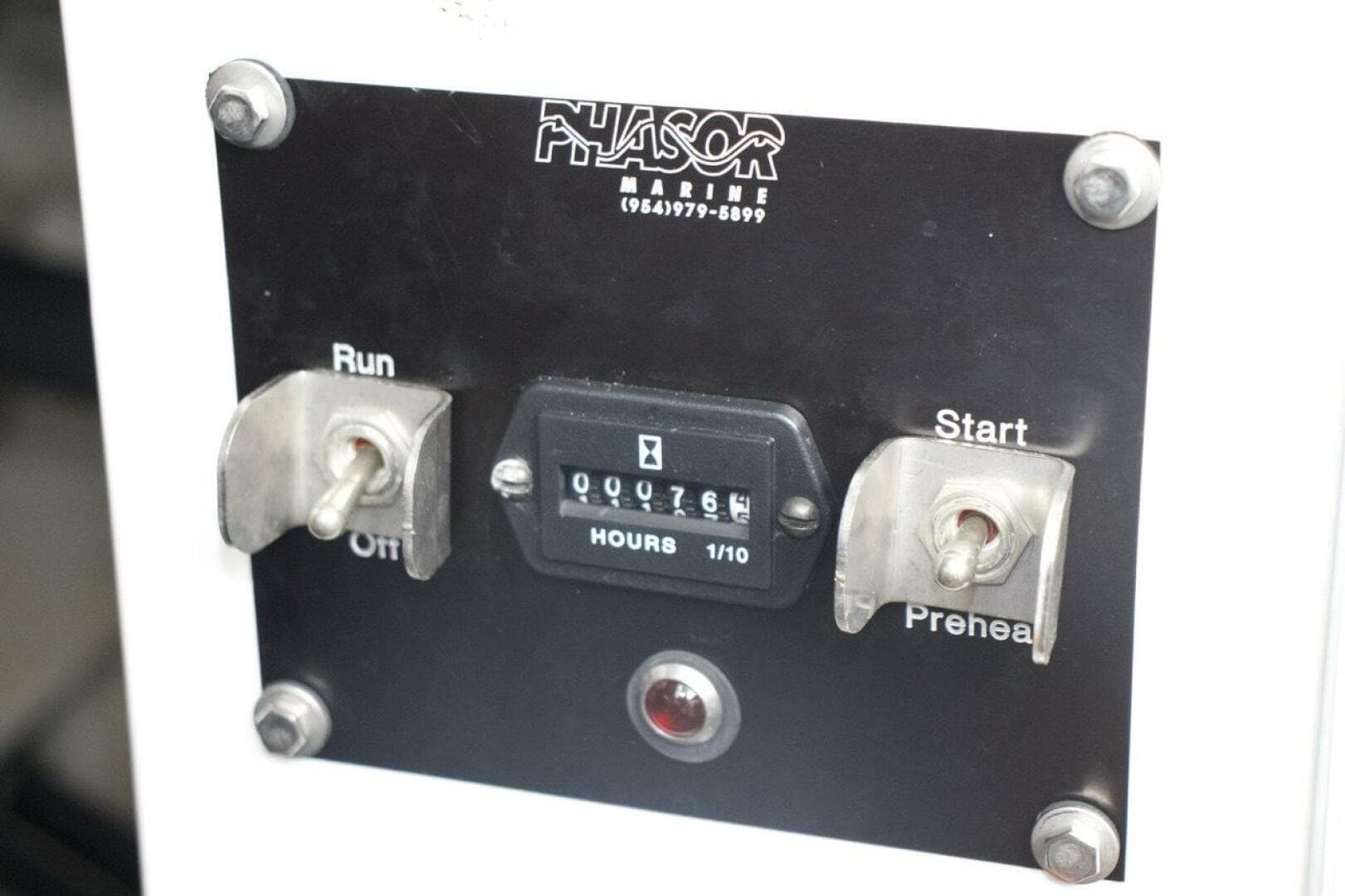 2002 McKinna 57 Pilothouse