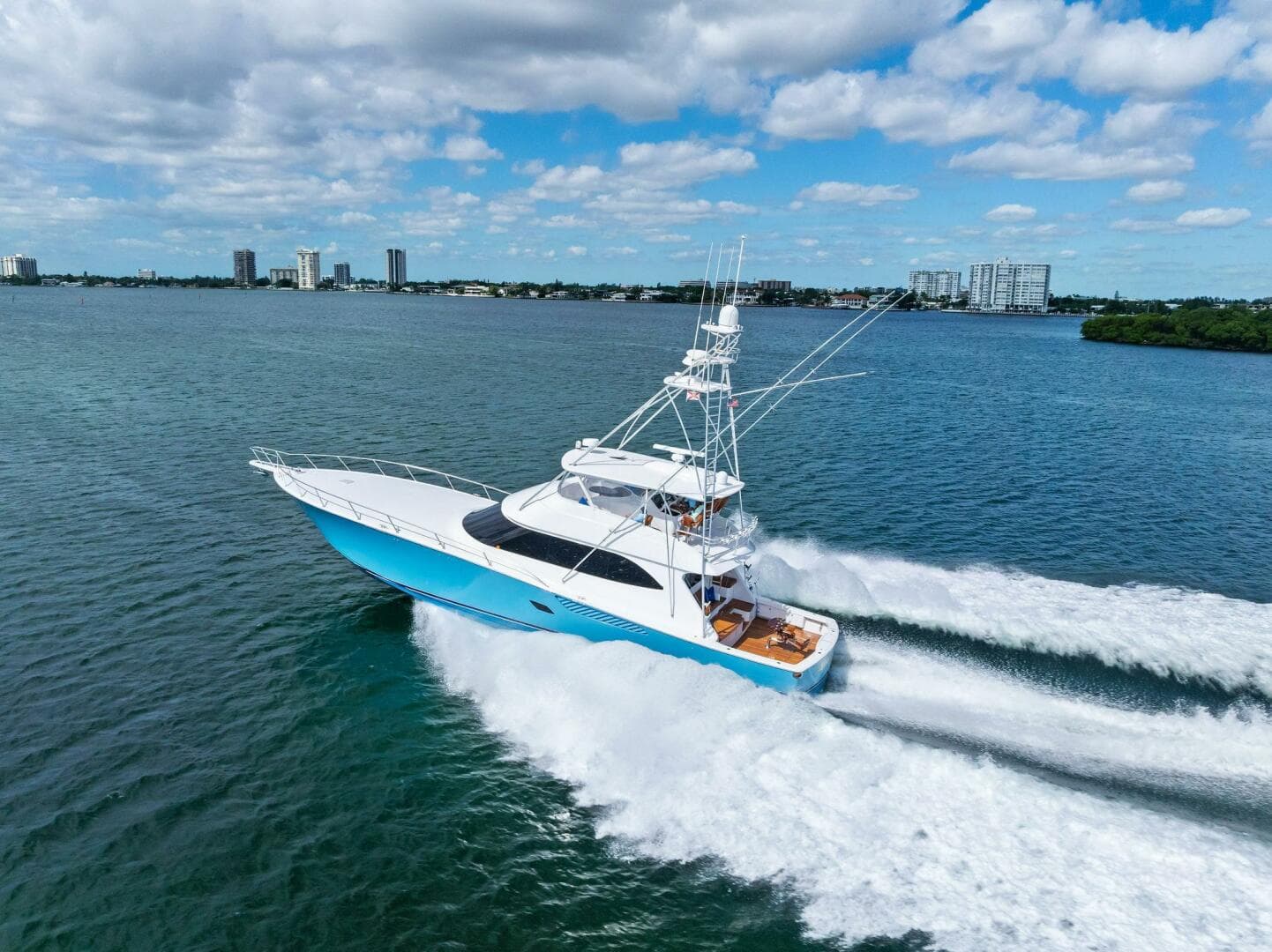 2012 82 Viking Convertible - Lady Di