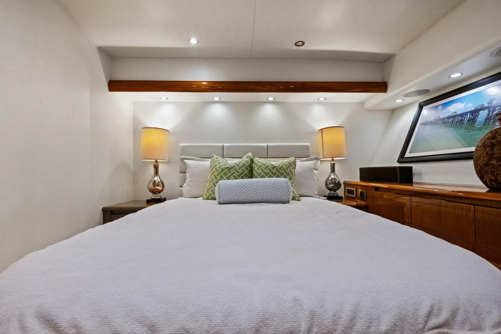 2012 82 Viking Convertible - Lady Di