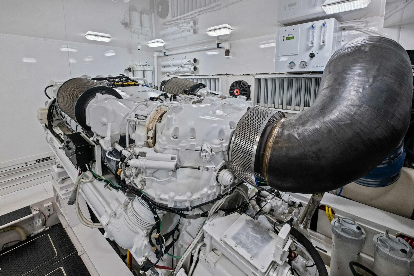 2012 82 Viking Convertible - Lady Di