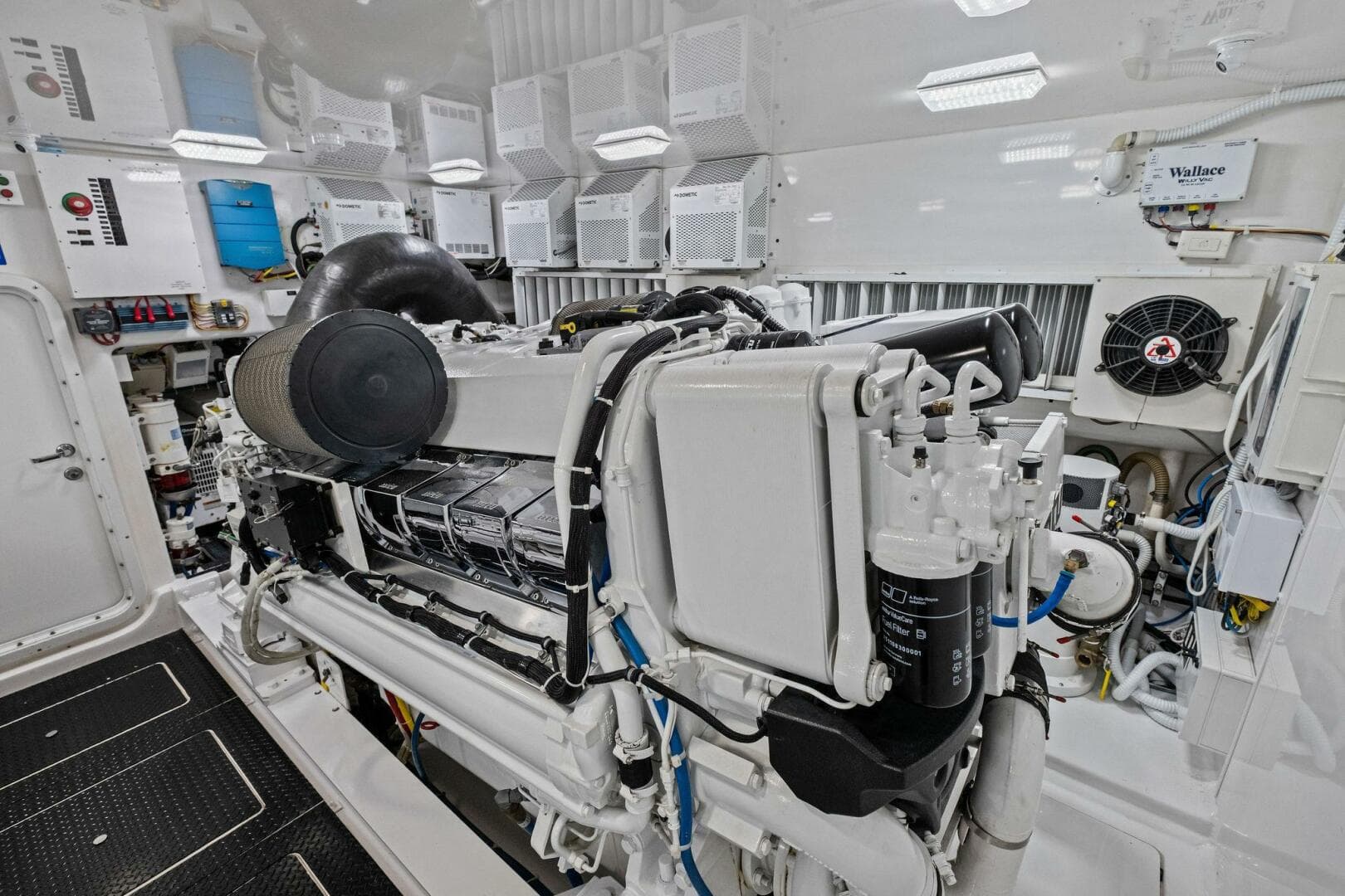 2012 82 Viking Convertible - Lady Di