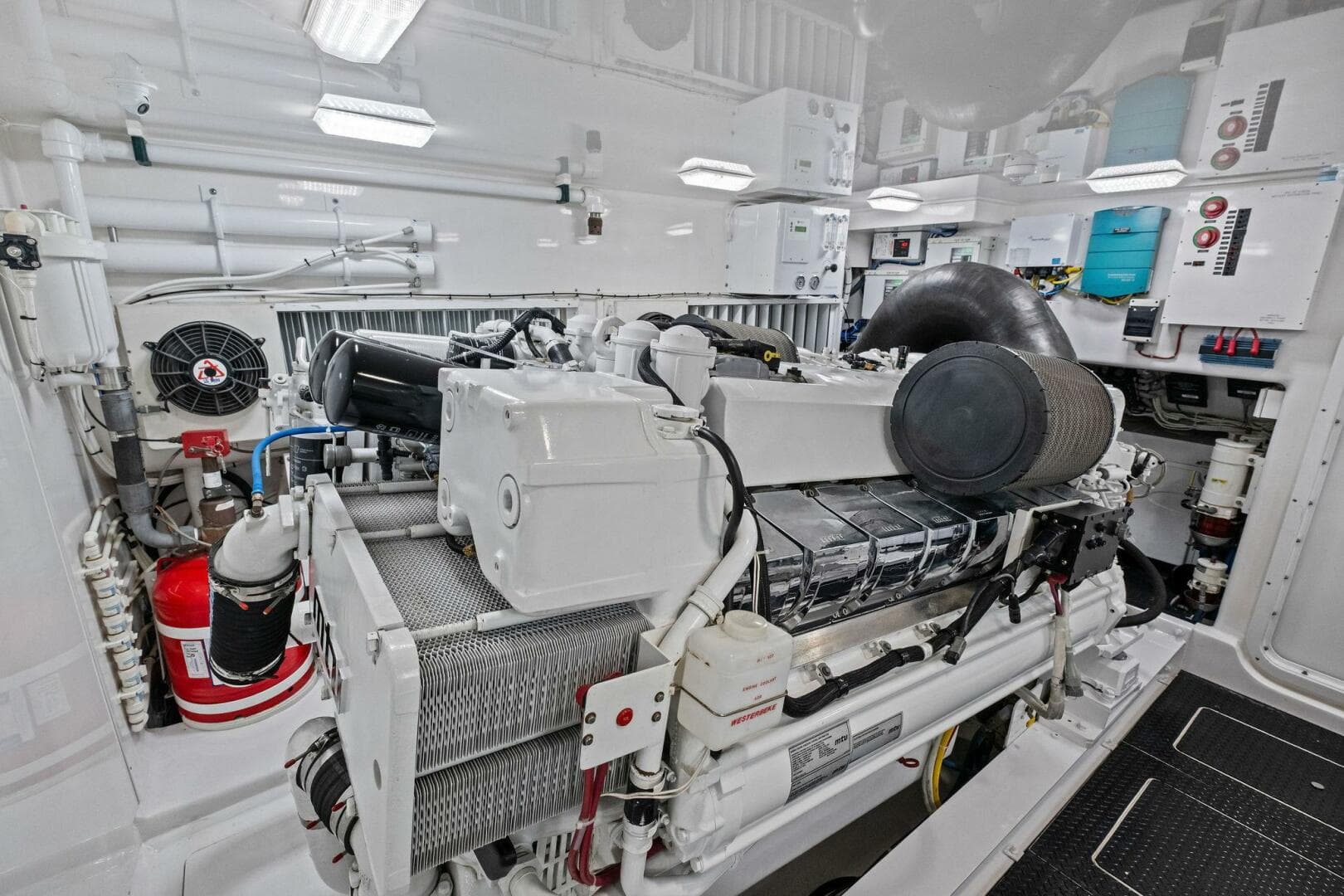 2012 82 Viking Convertible - Lady Di