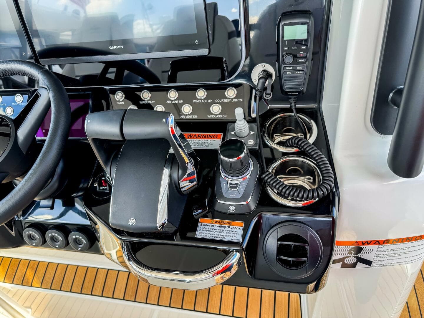 2026 Wellcraft 38 T-Top