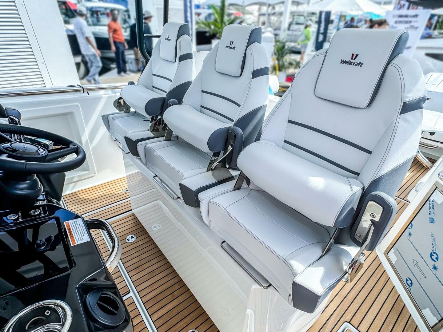 2026 Wellcraft 38 T-Top