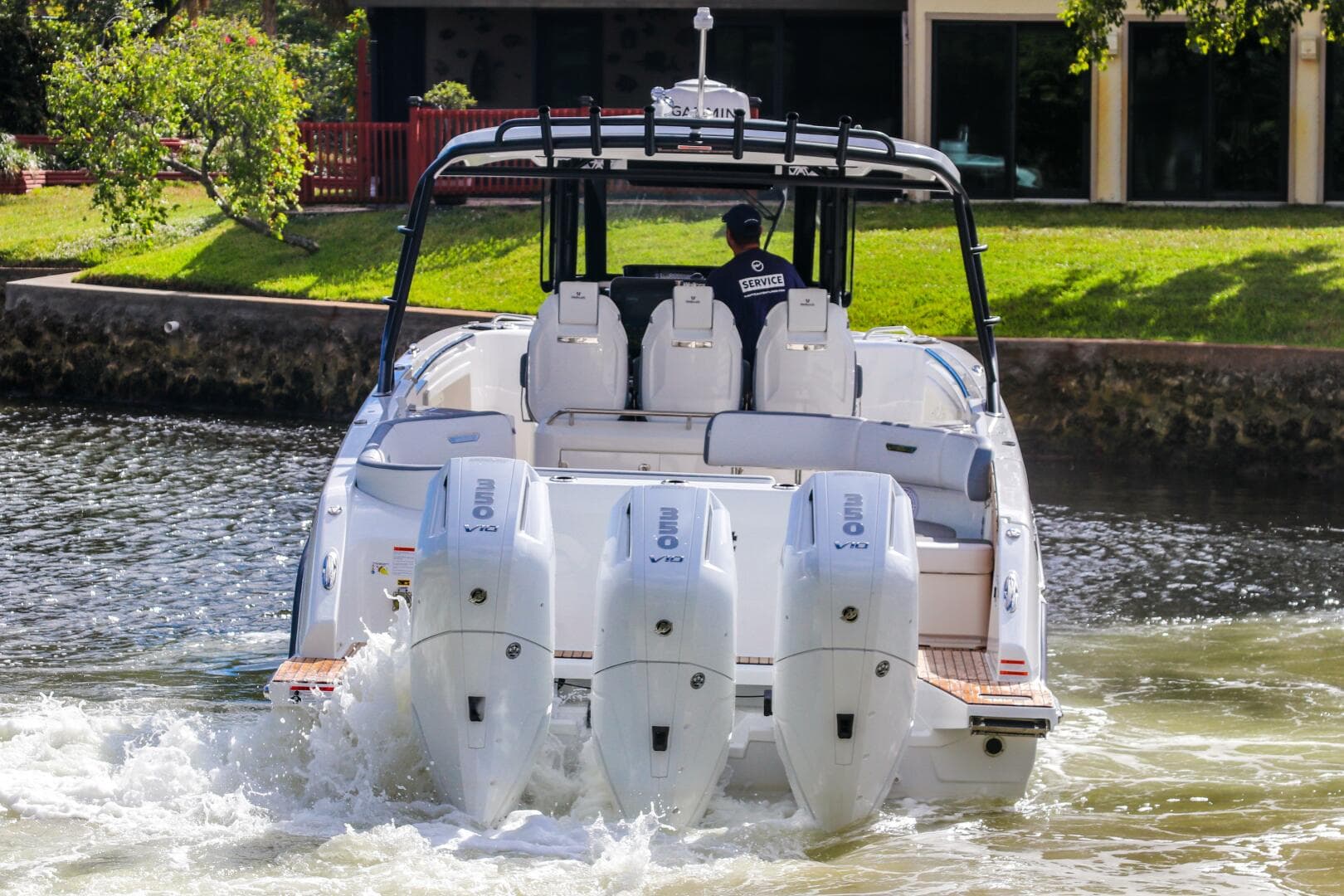 2026 Wellcraft 38 T-Top