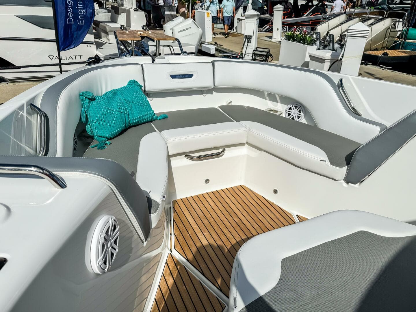 2026 Wellcraft 38 T-Top