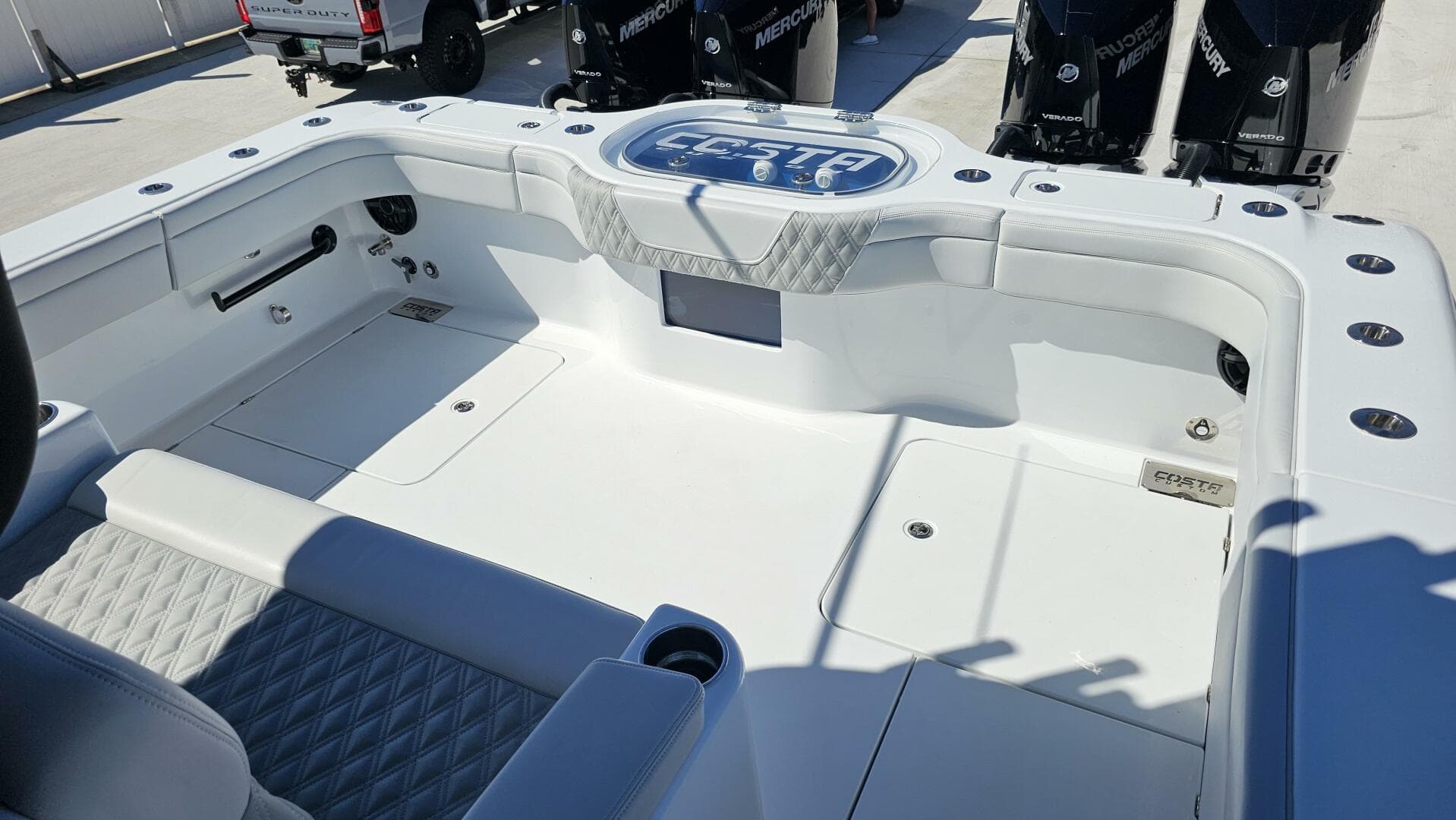 2025 Costa Custom 34SV