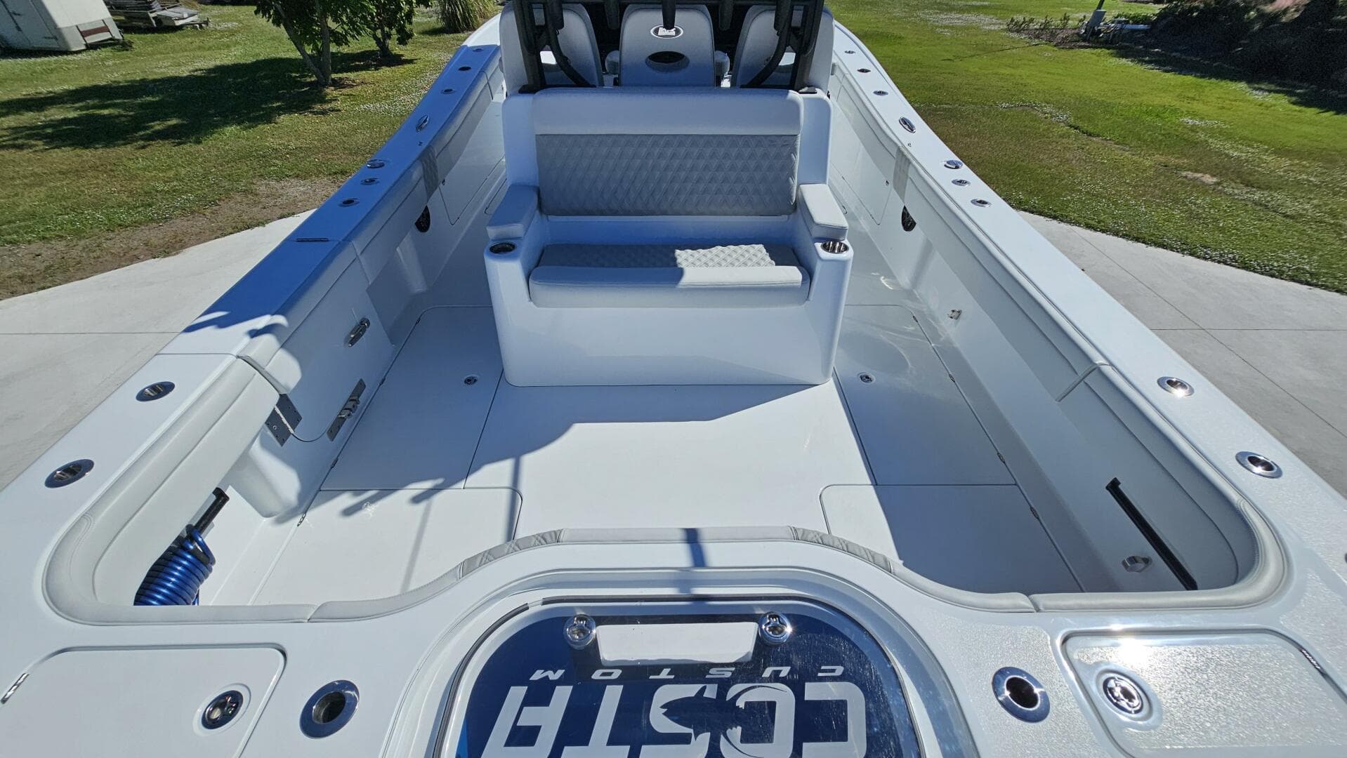 2025 Costa Custom 34SV