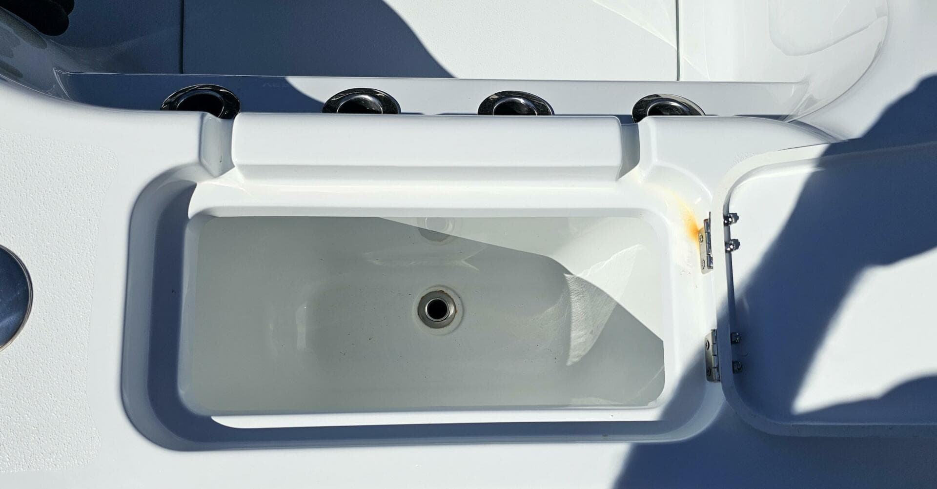 2025 Costa Custom 34SV