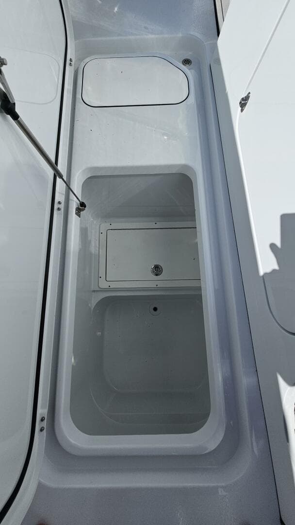 2025 Costa Custom 34SV