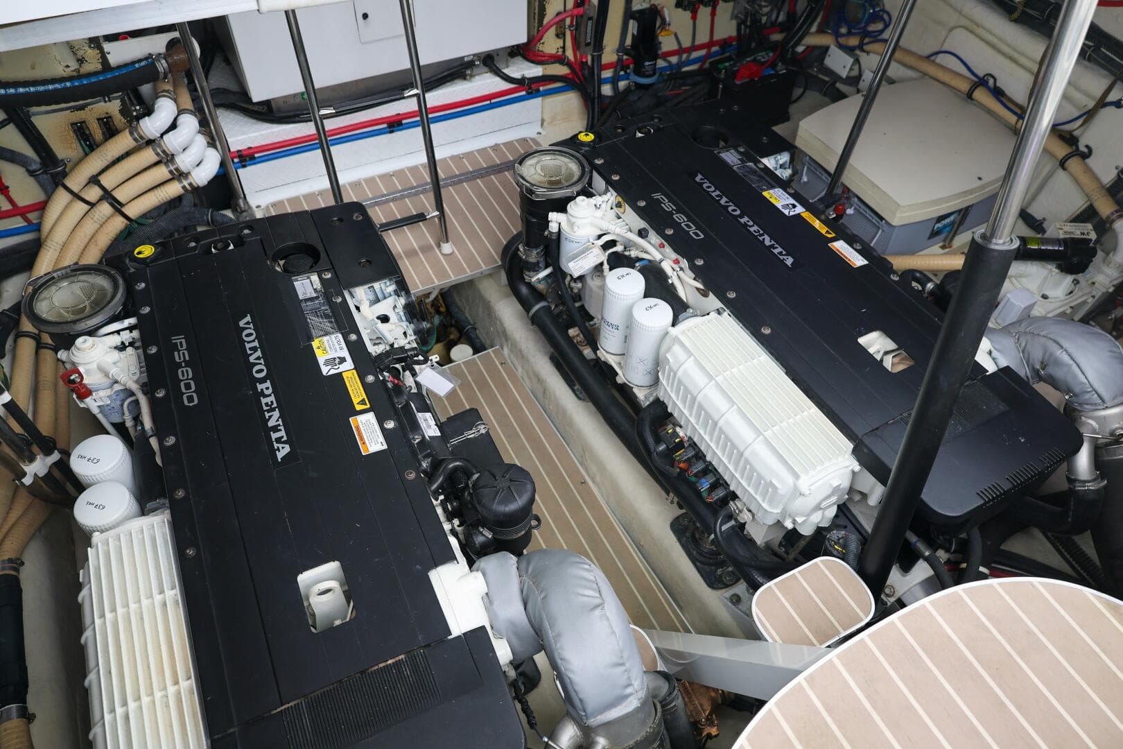 2013 Formula 45 Yacht