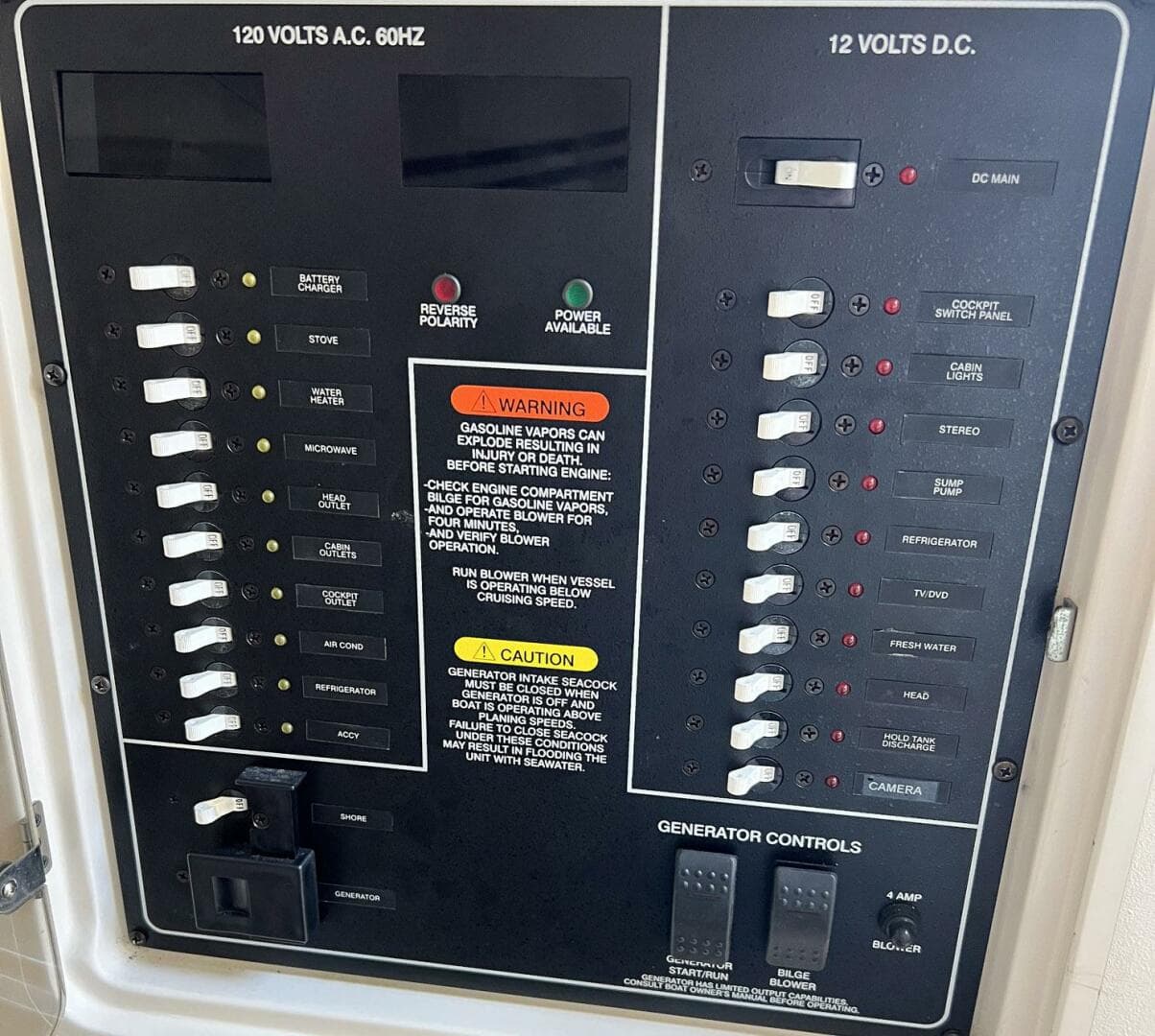 2004 Grady-White Express 330