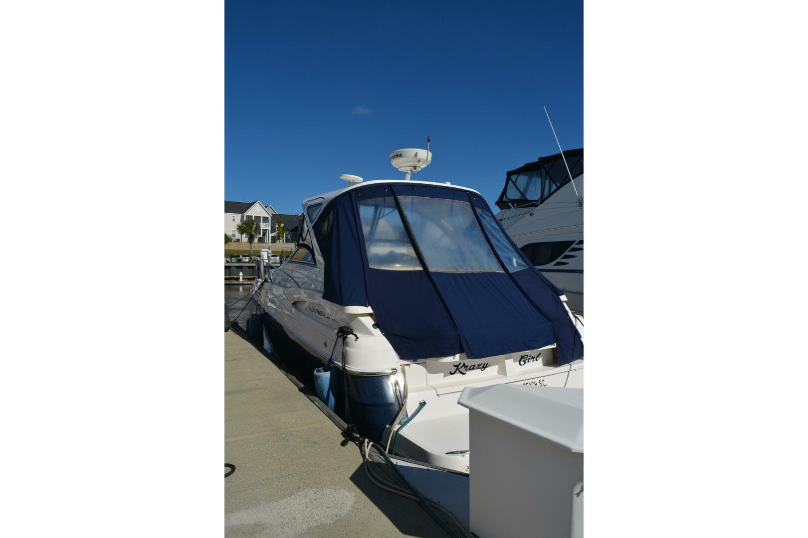 2007 Regal 3760 Sportyacht