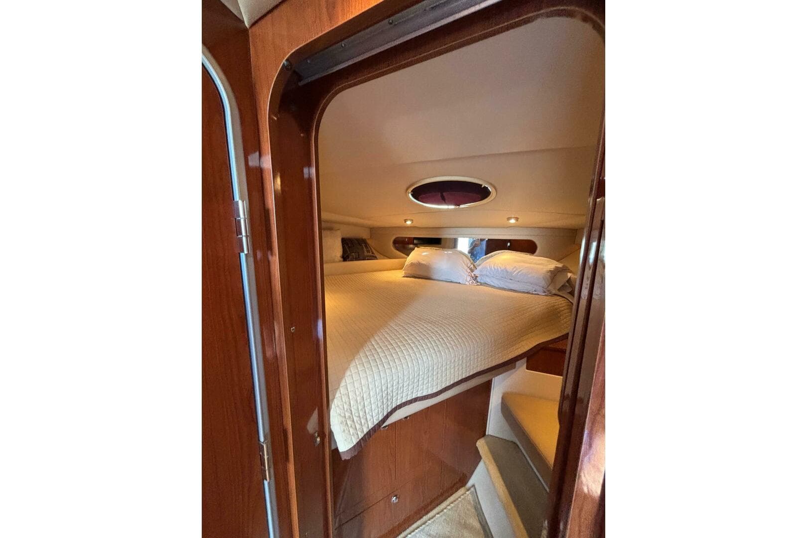 2007 Regal 3760 Sportyacht