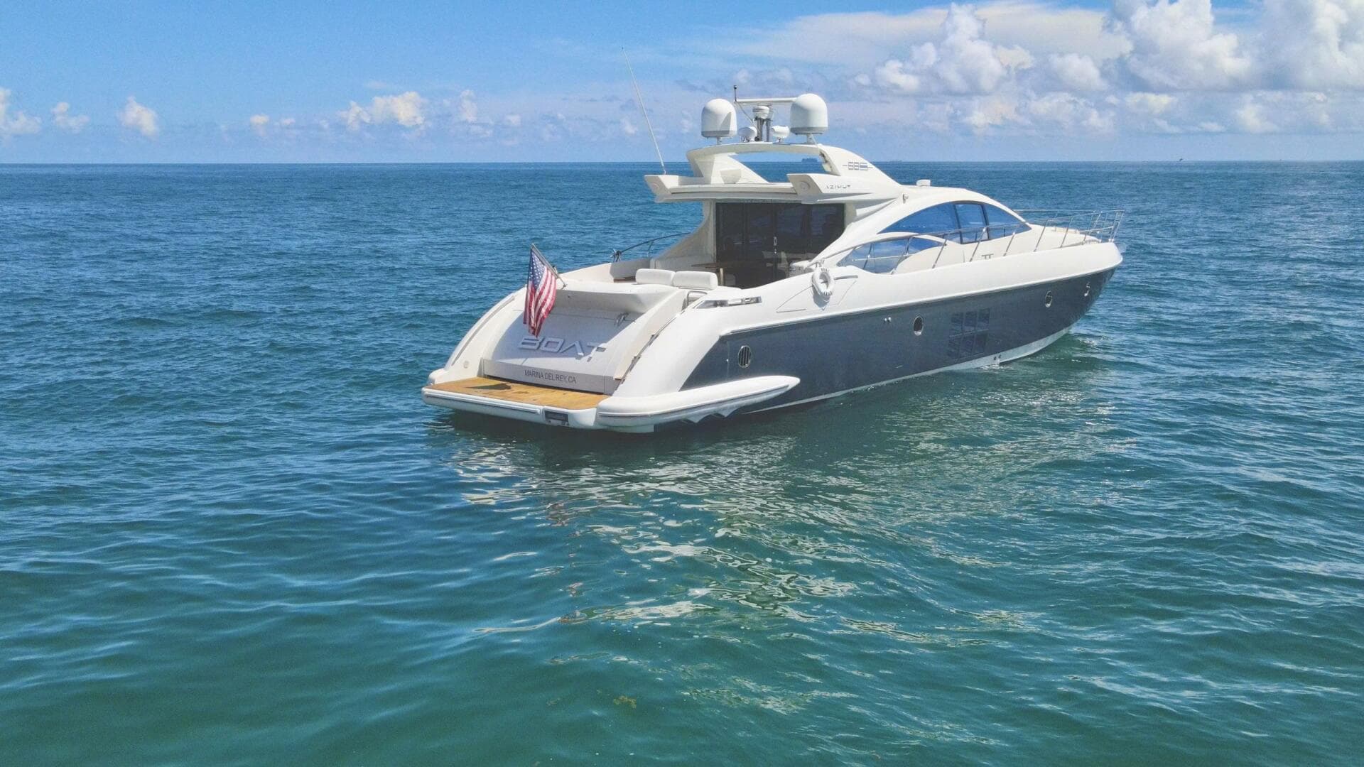 2011 Azimut 68S