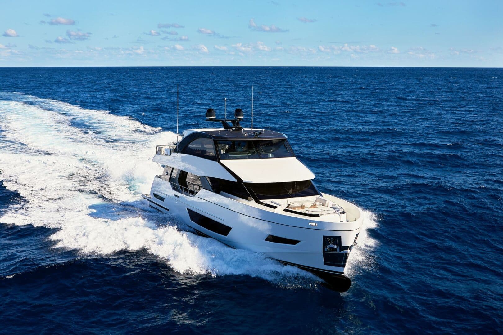 2020 Ocean Alexander 84 R